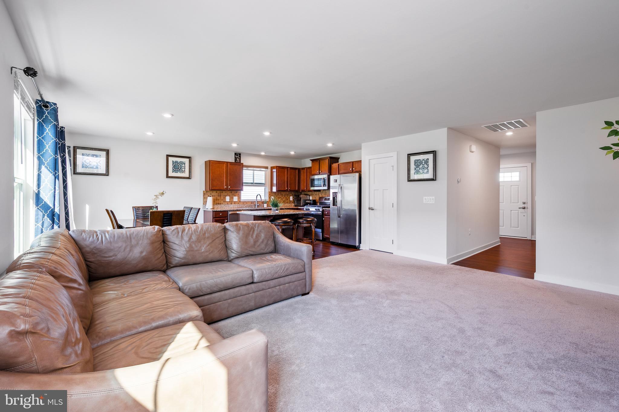 THE LAKES AT MARTINSBURG - Residential