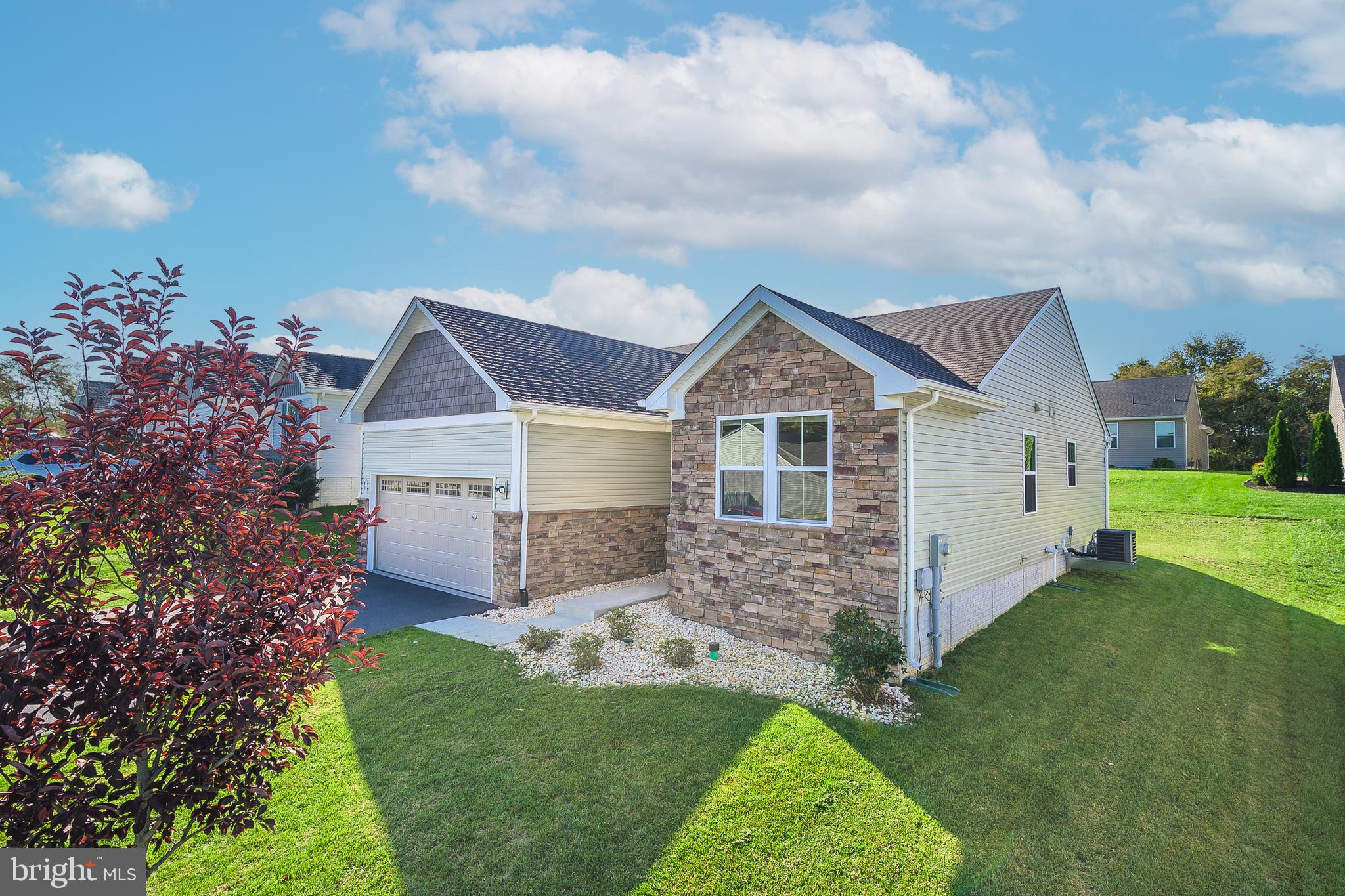 THE LAKES AT MARTINSBURG - Residential