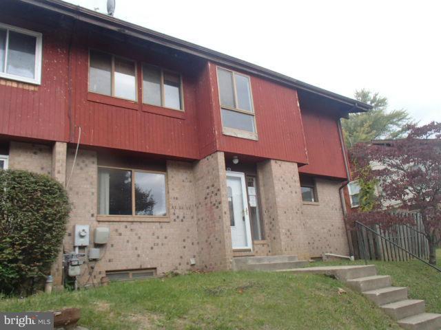 TWELVE TREES - Residential