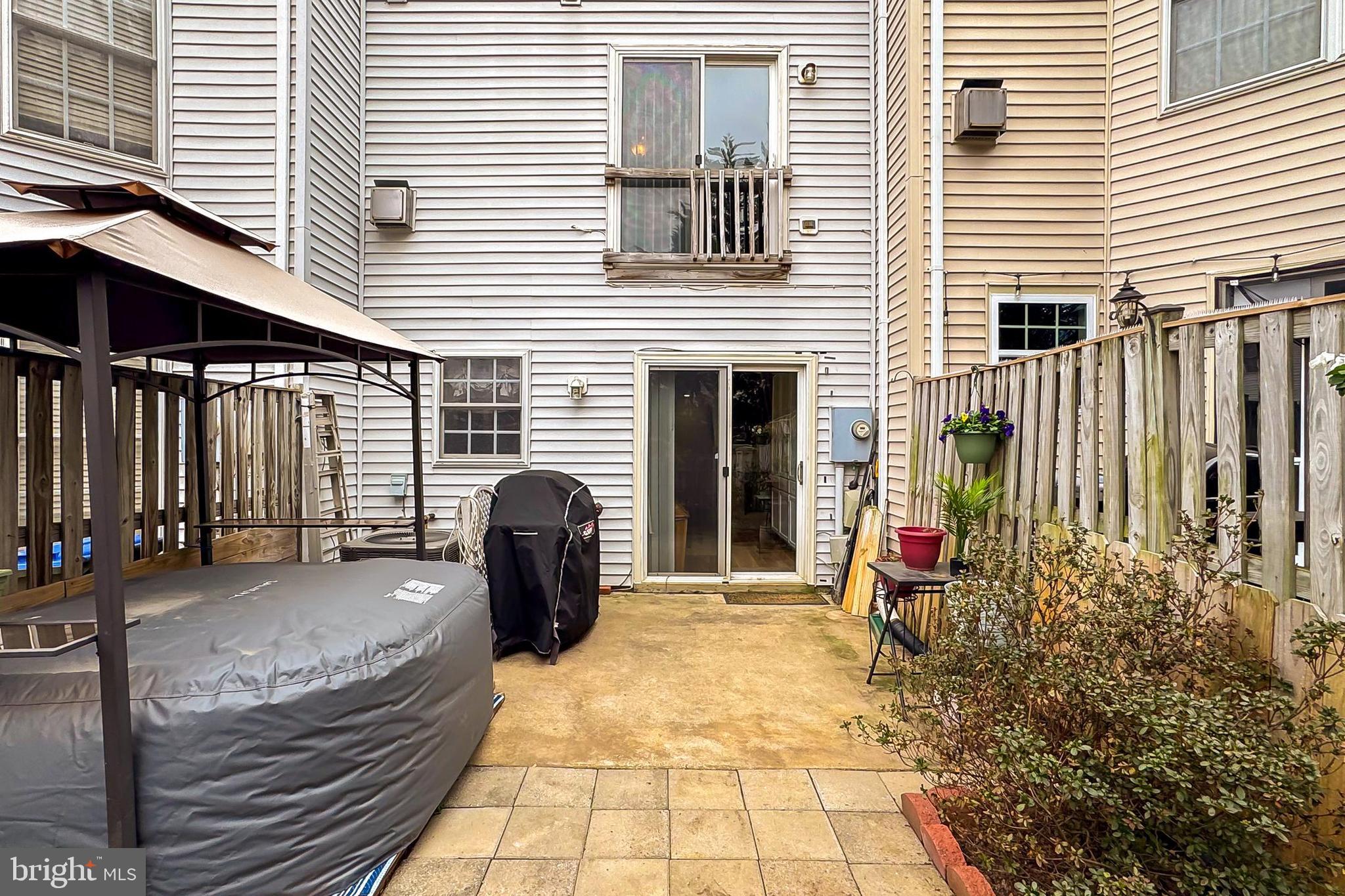 KINGSBROOKE - Residential