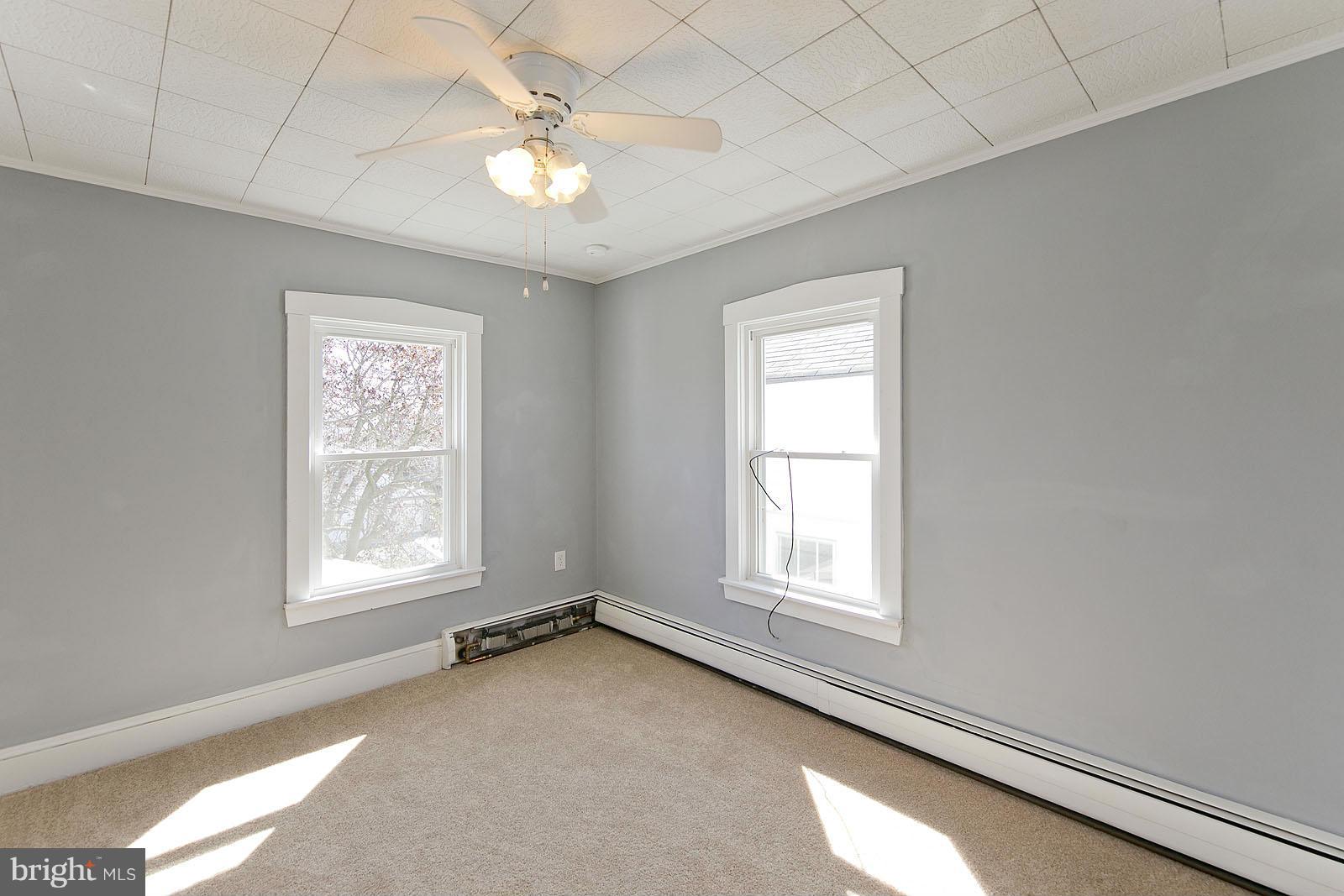 ROSEMONT - Residential