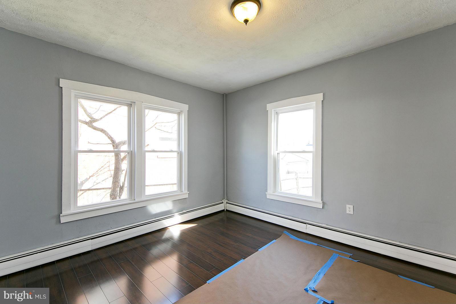 ROSEMONT - Residential