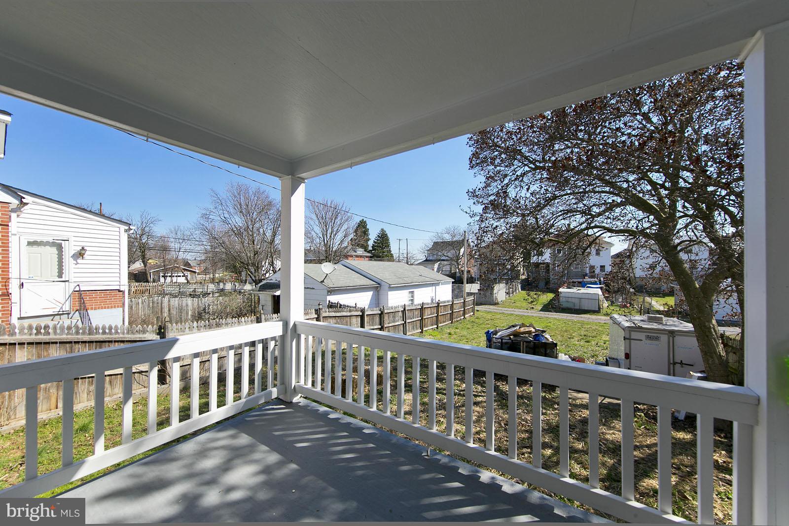 ROSEMONT - Residential