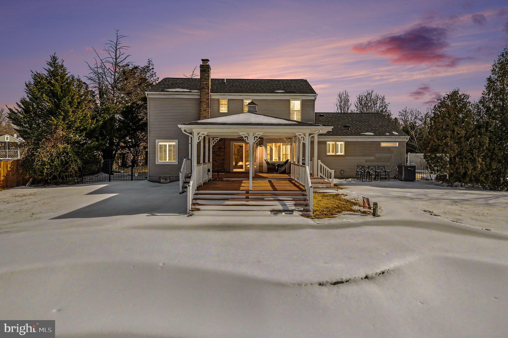 2525 GREEN PINE COURT