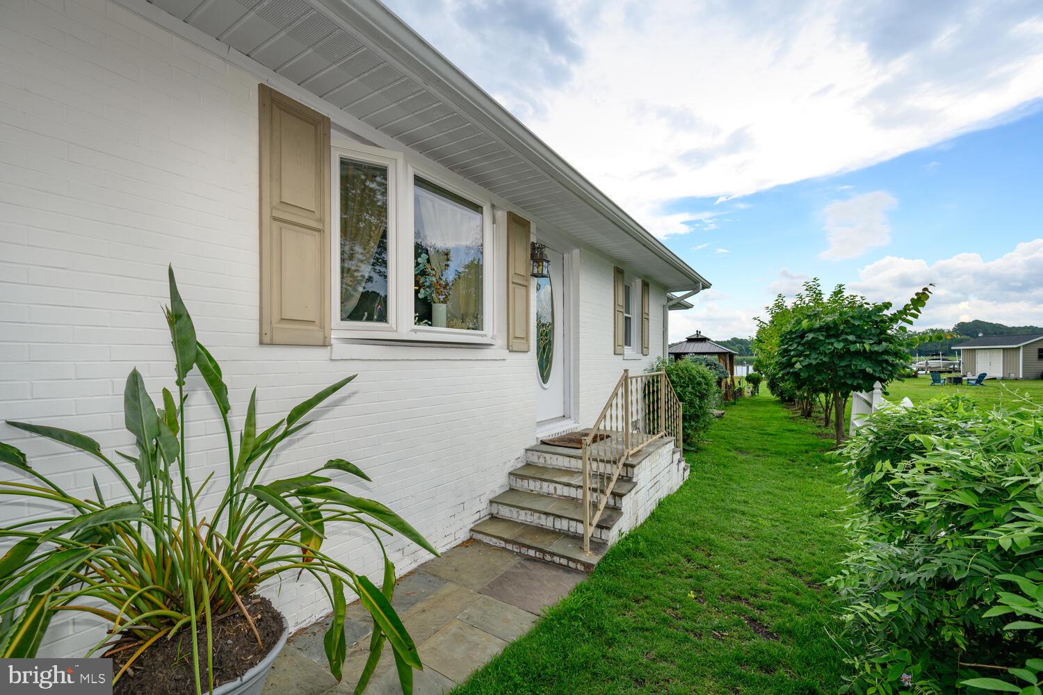 644 CHESTER RIVER BEACH ROAD