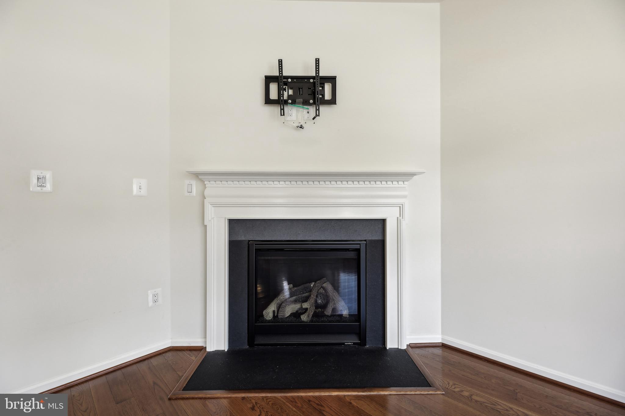 TANYARD COVE - Residential