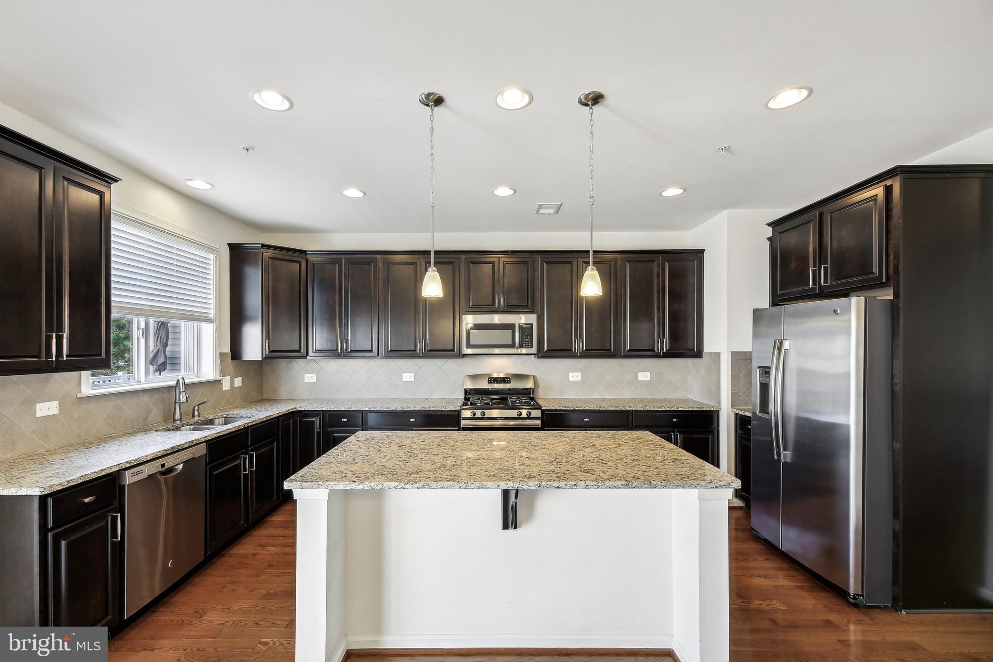 TANYARD COVE - Residential