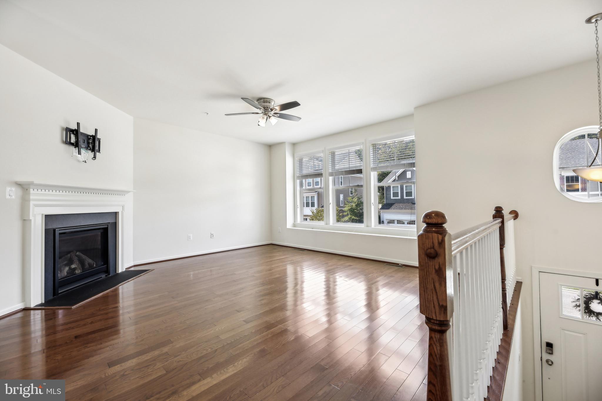 TANYARD COVE - Residential