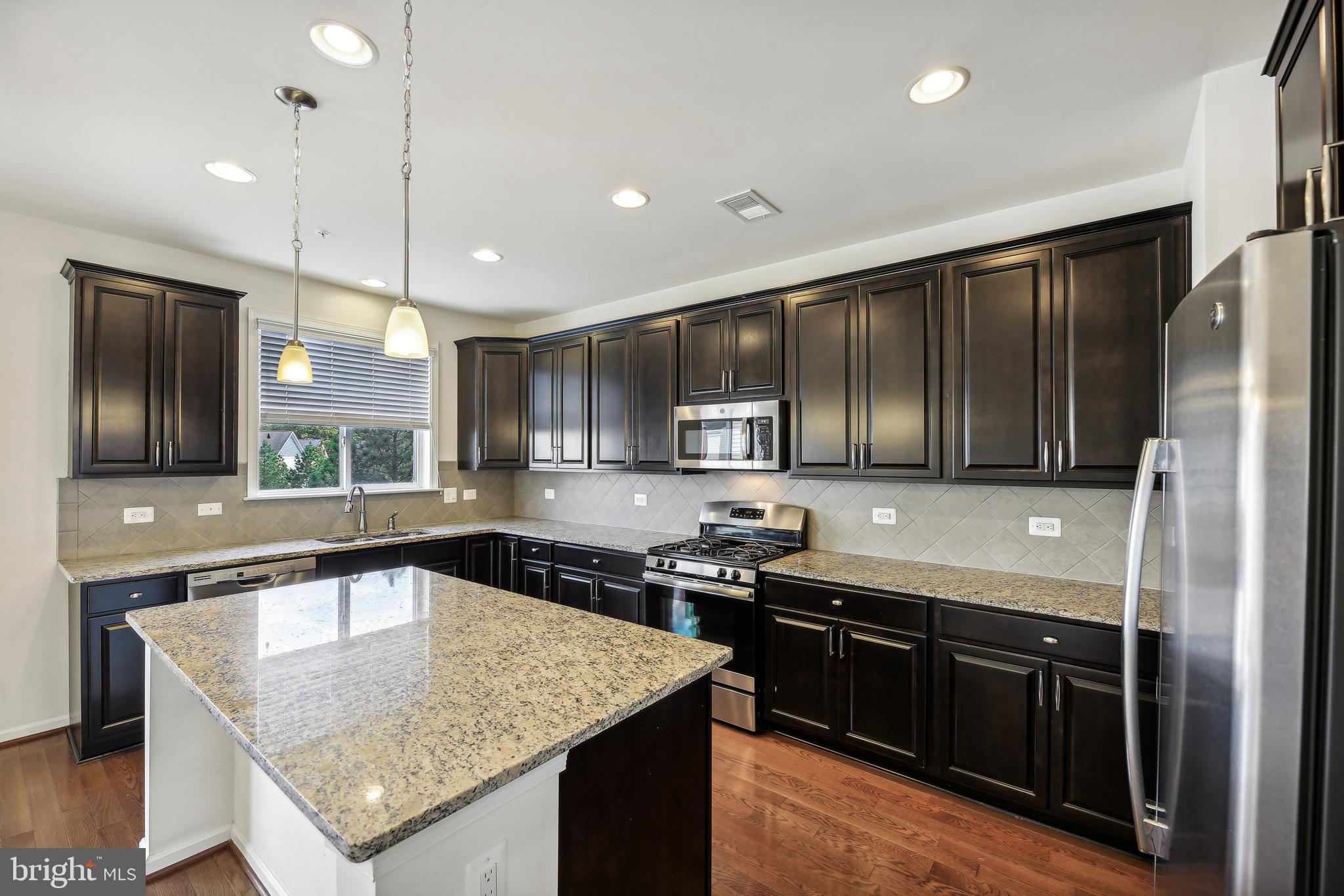 TANYARD COVE - Residential