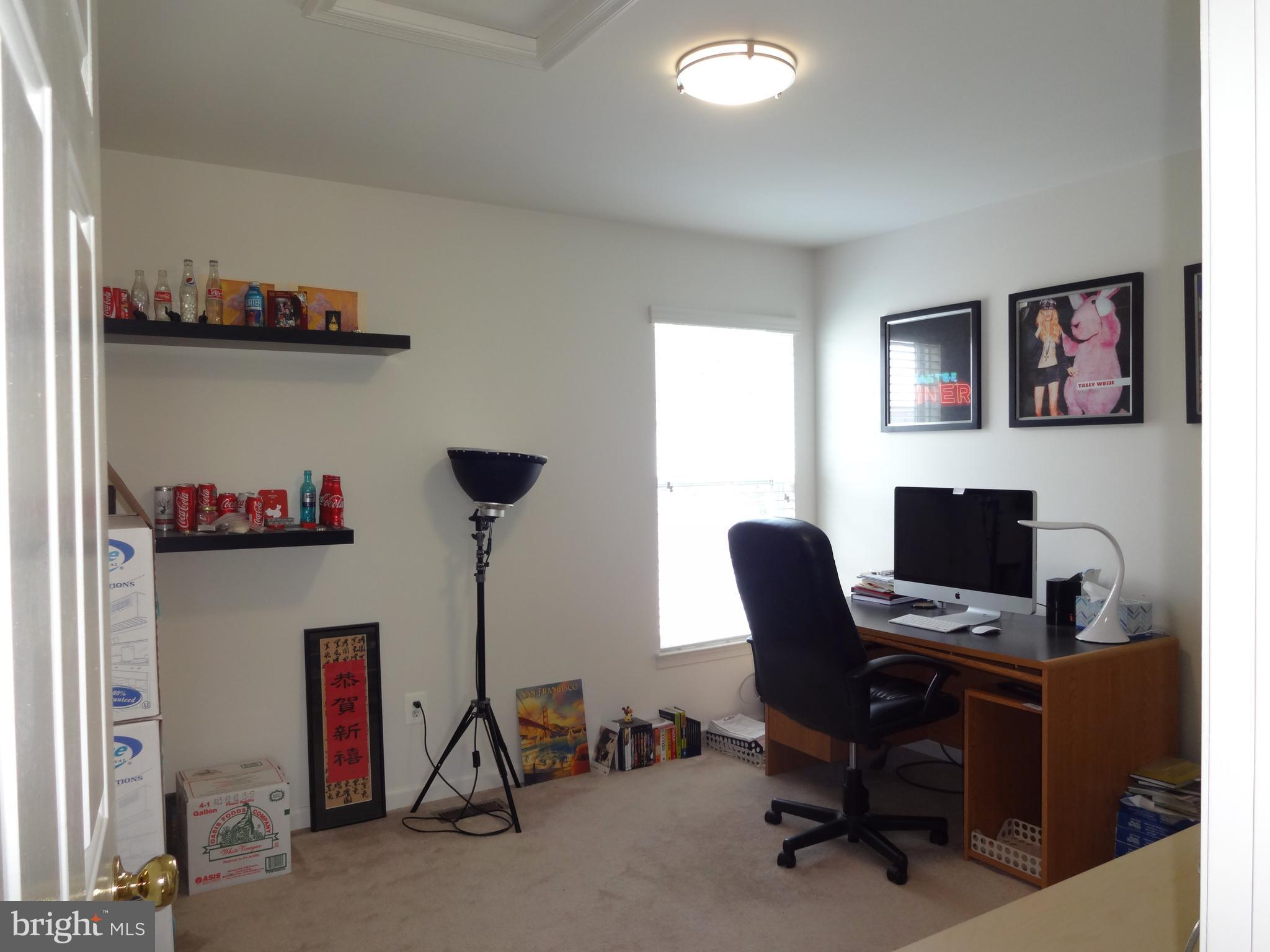 NEW TOWN MEADOWS - Residential Lease