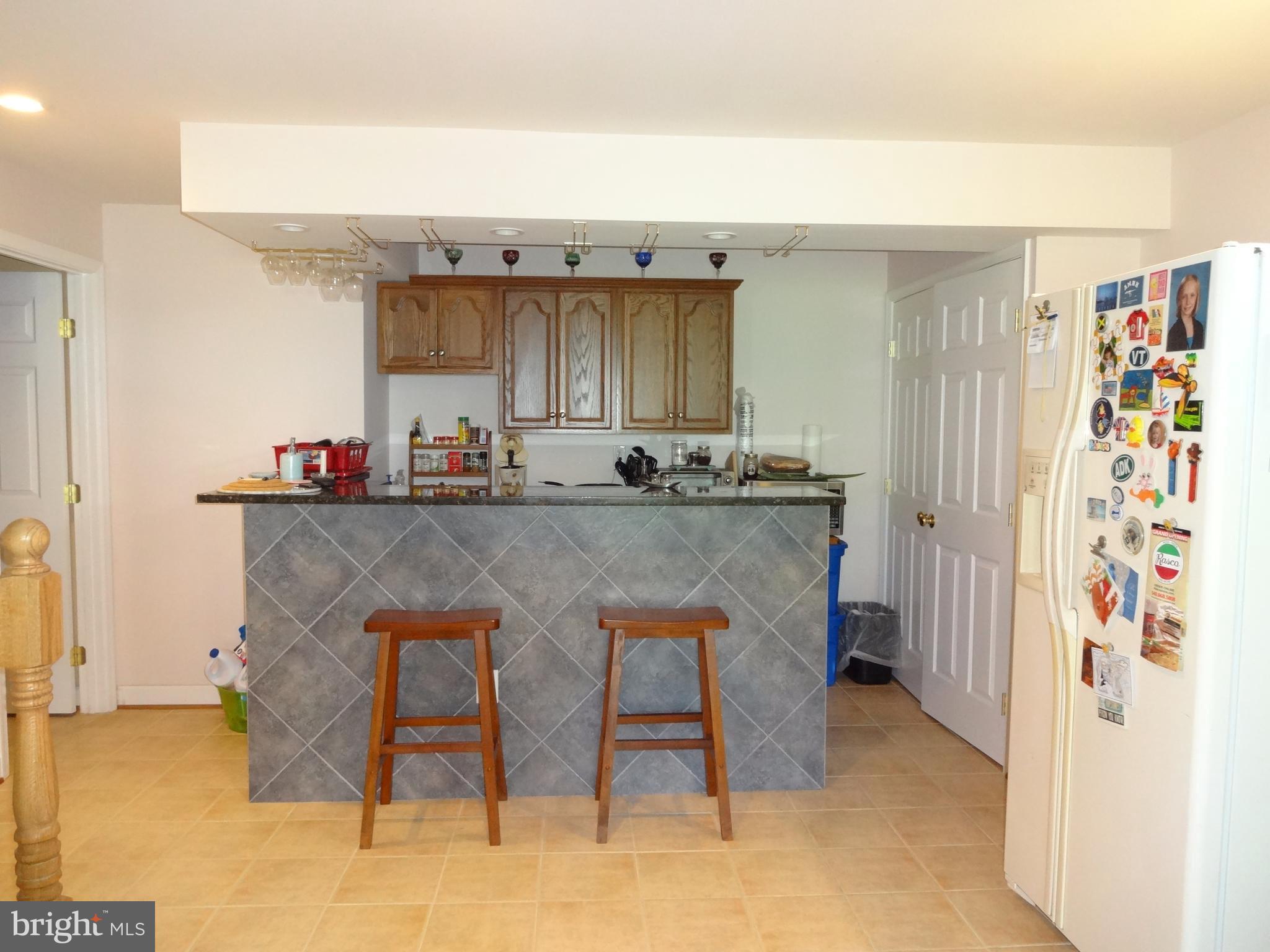 NEW TOWN MEADOWS - Residential Lease