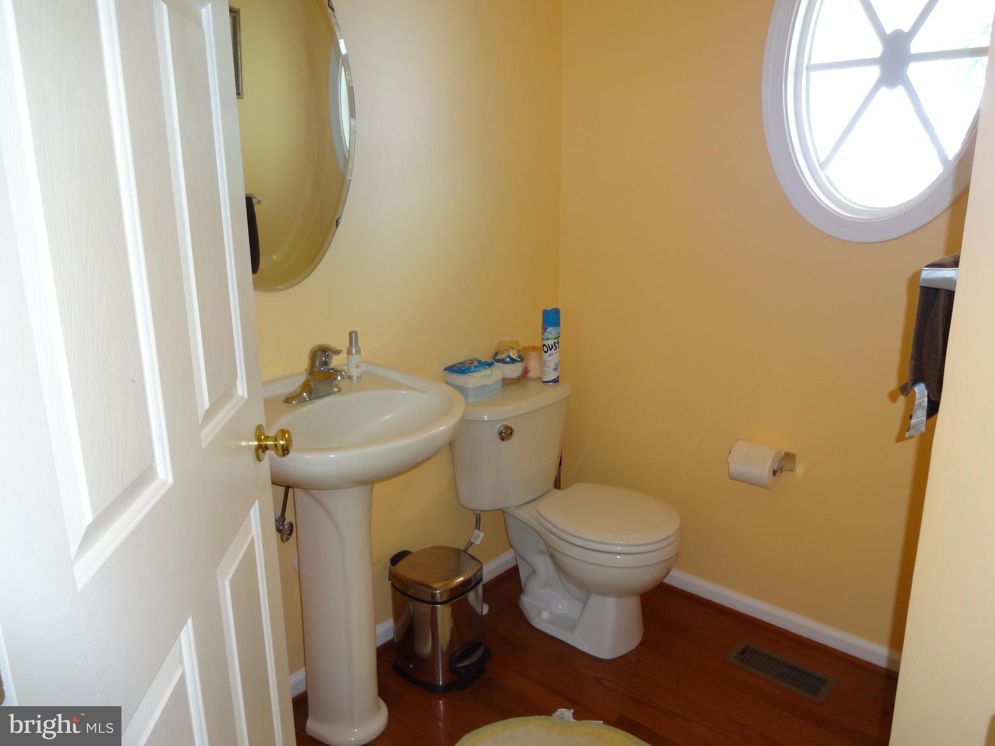 NEW TOWN MEADOWS - Residential Lease