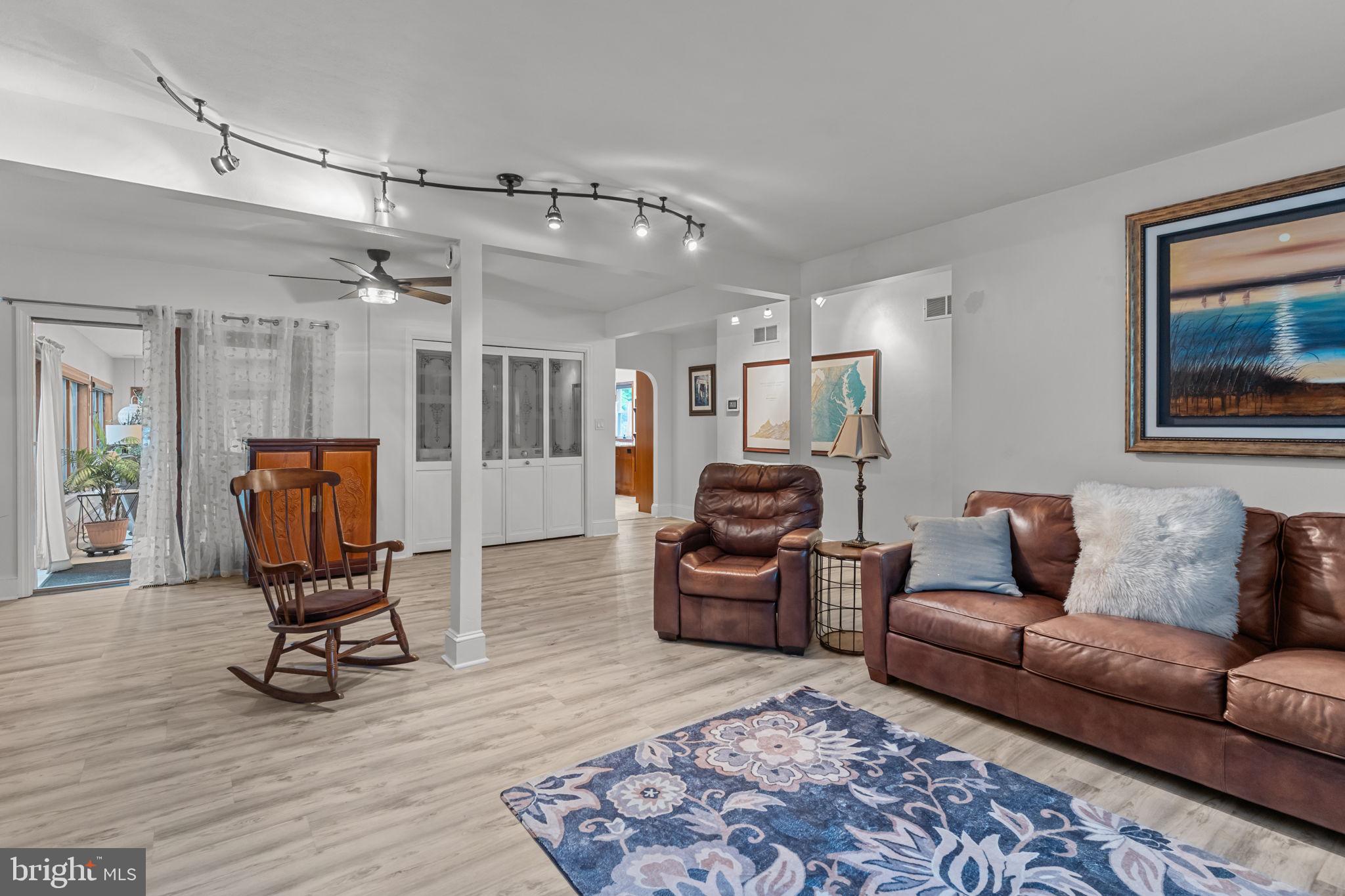 GREENFLDS AT CONCORD - Residential