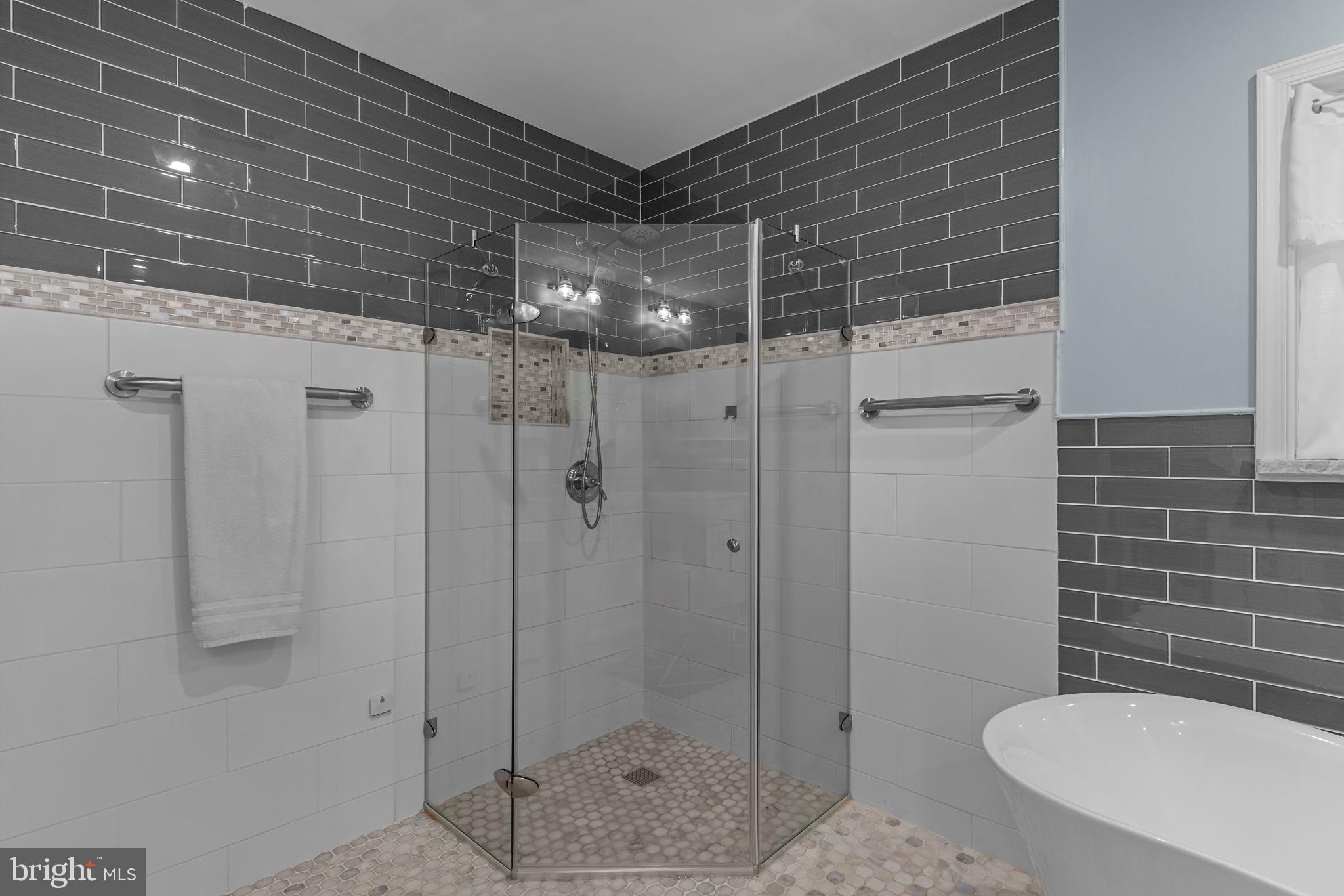 GREENFLDS AT CONCORD - Residential