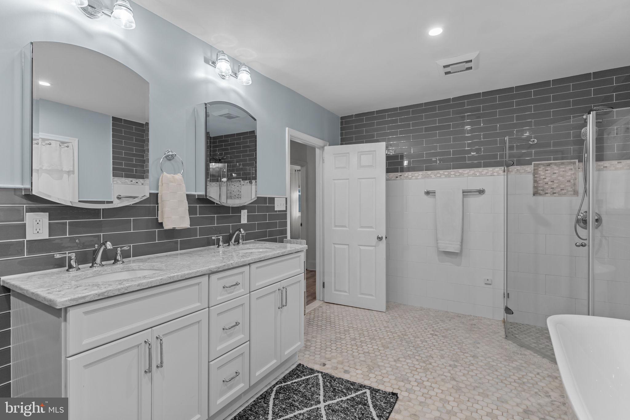 GREENFLDS AT CONCORD - Residential