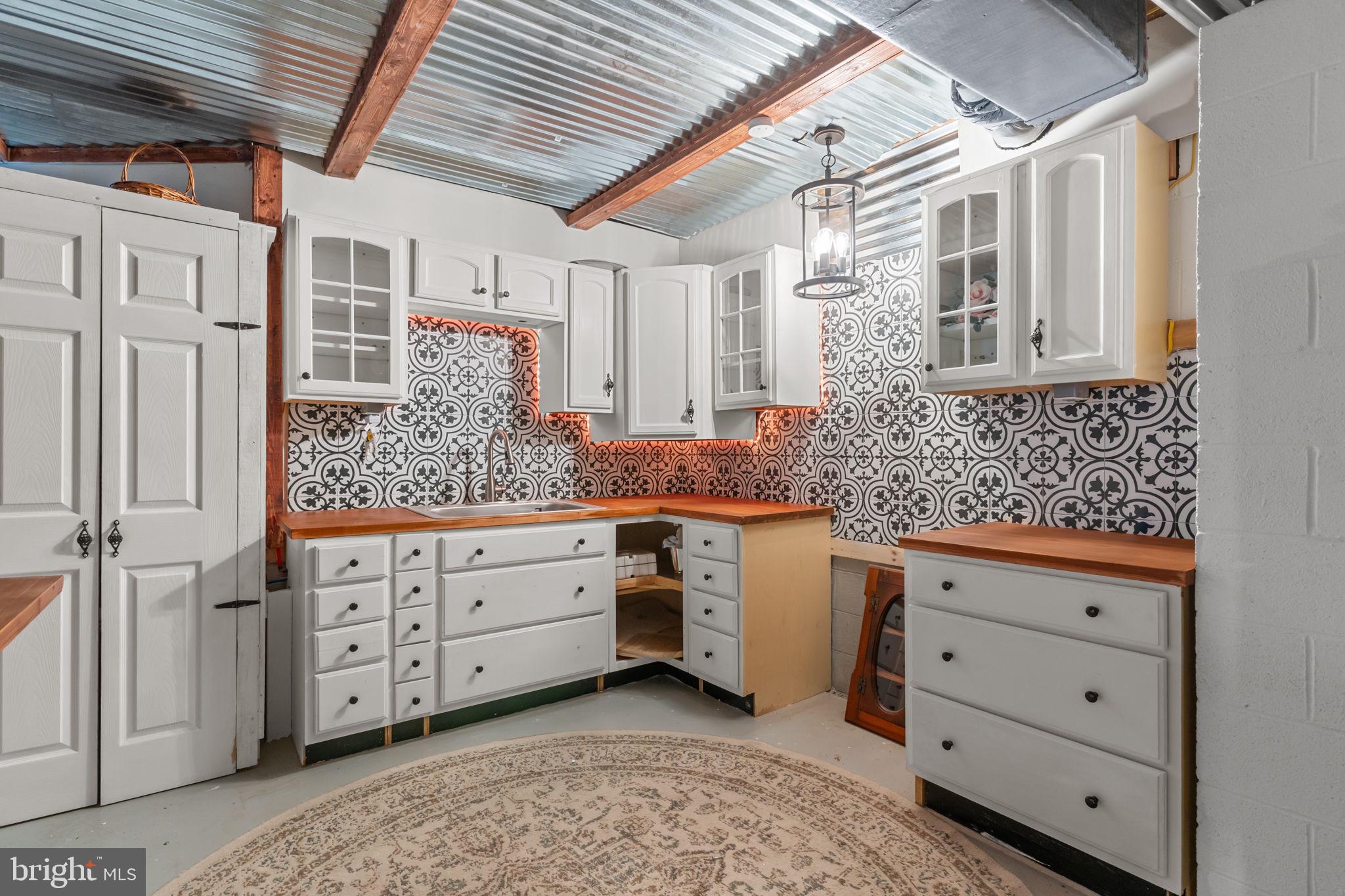 GREENFLDS AT CONCORD - Residential