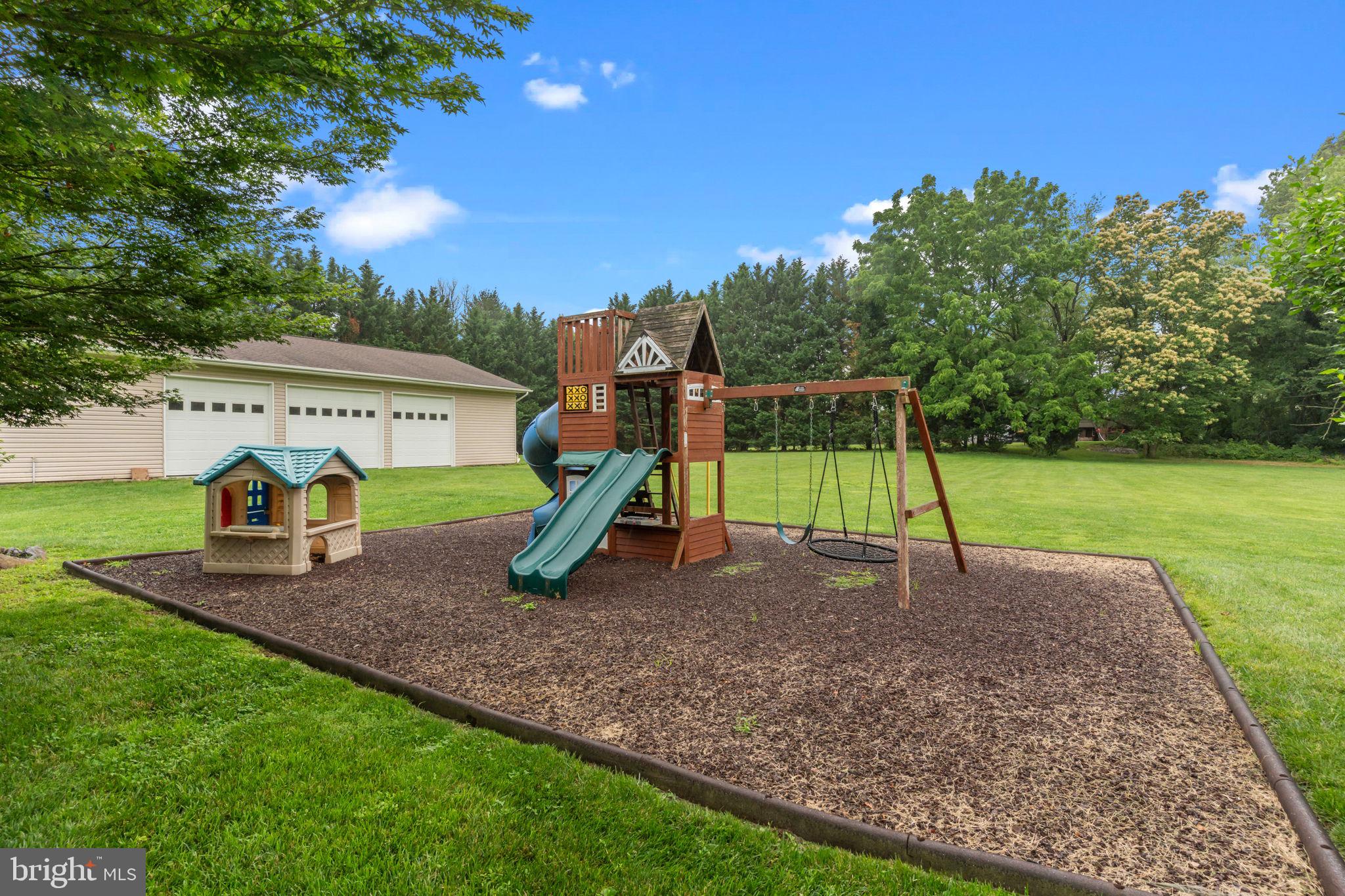 GREENFLDS AT CONCORD - Residential