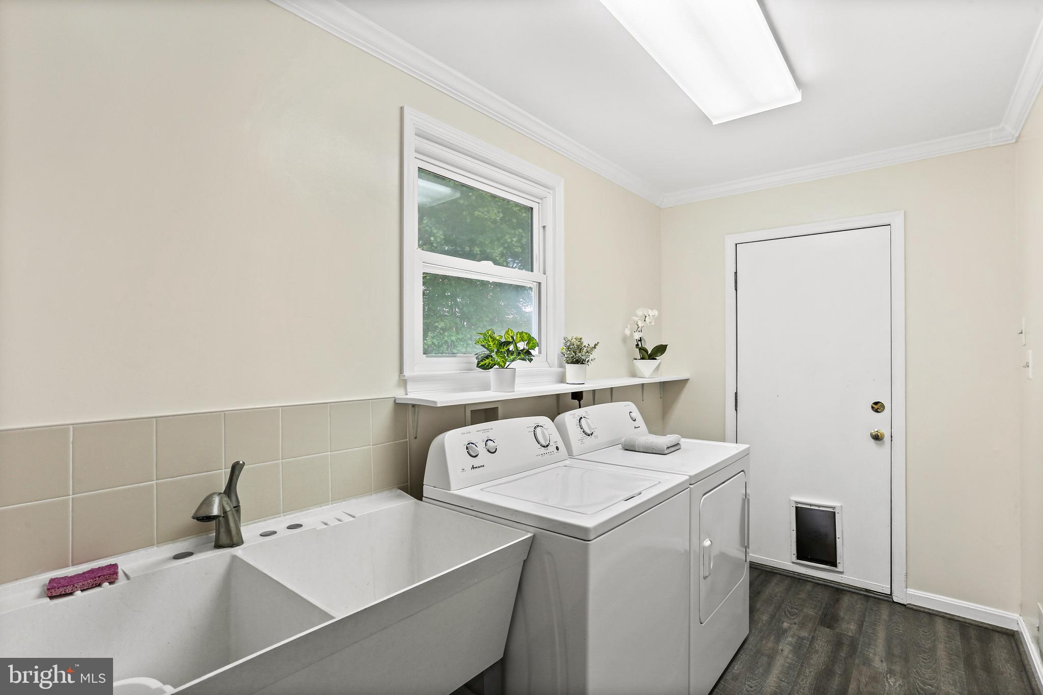 HUNTERS WOODS - Residential