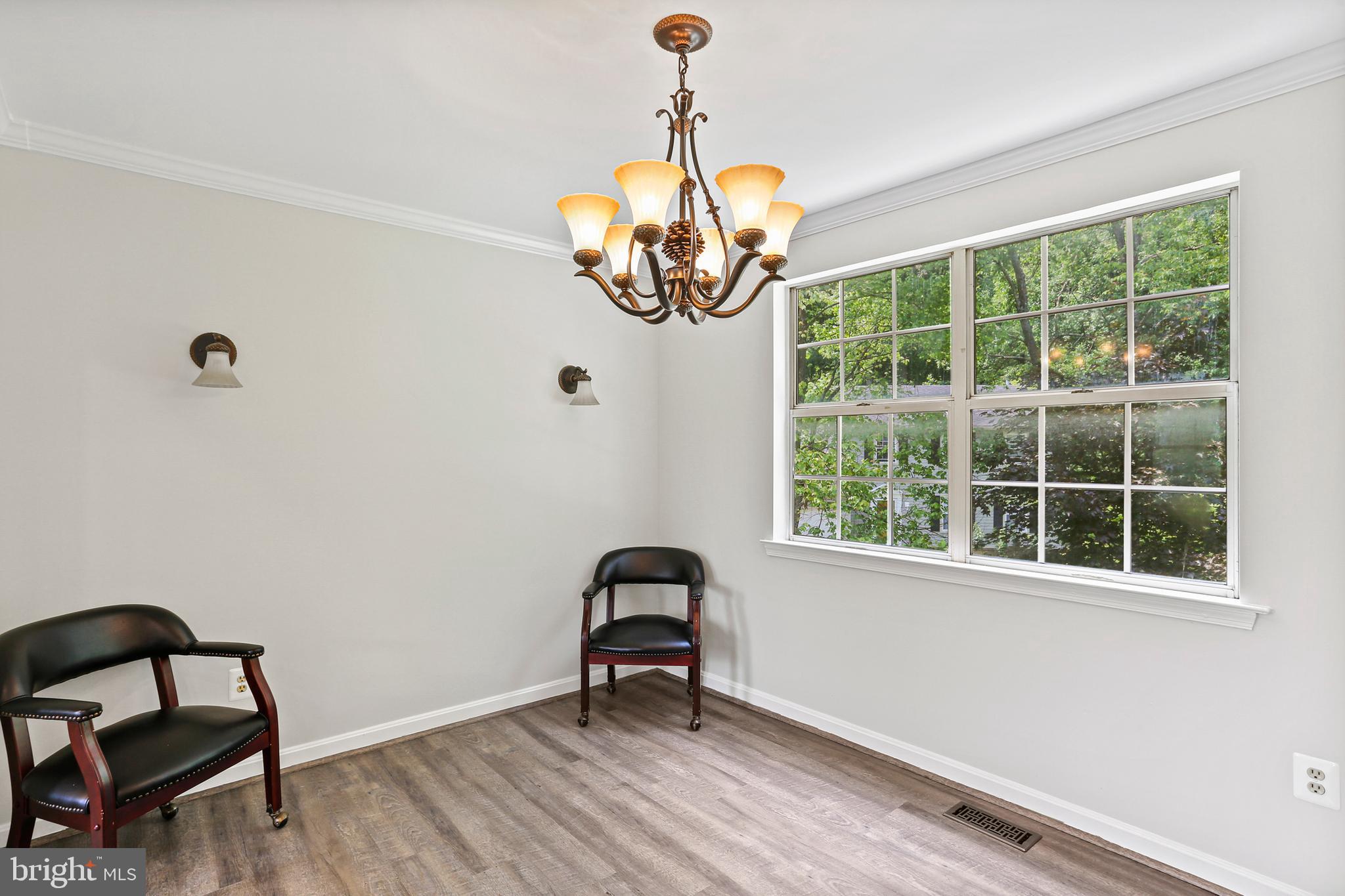 HUNTERS WOODS - Residential