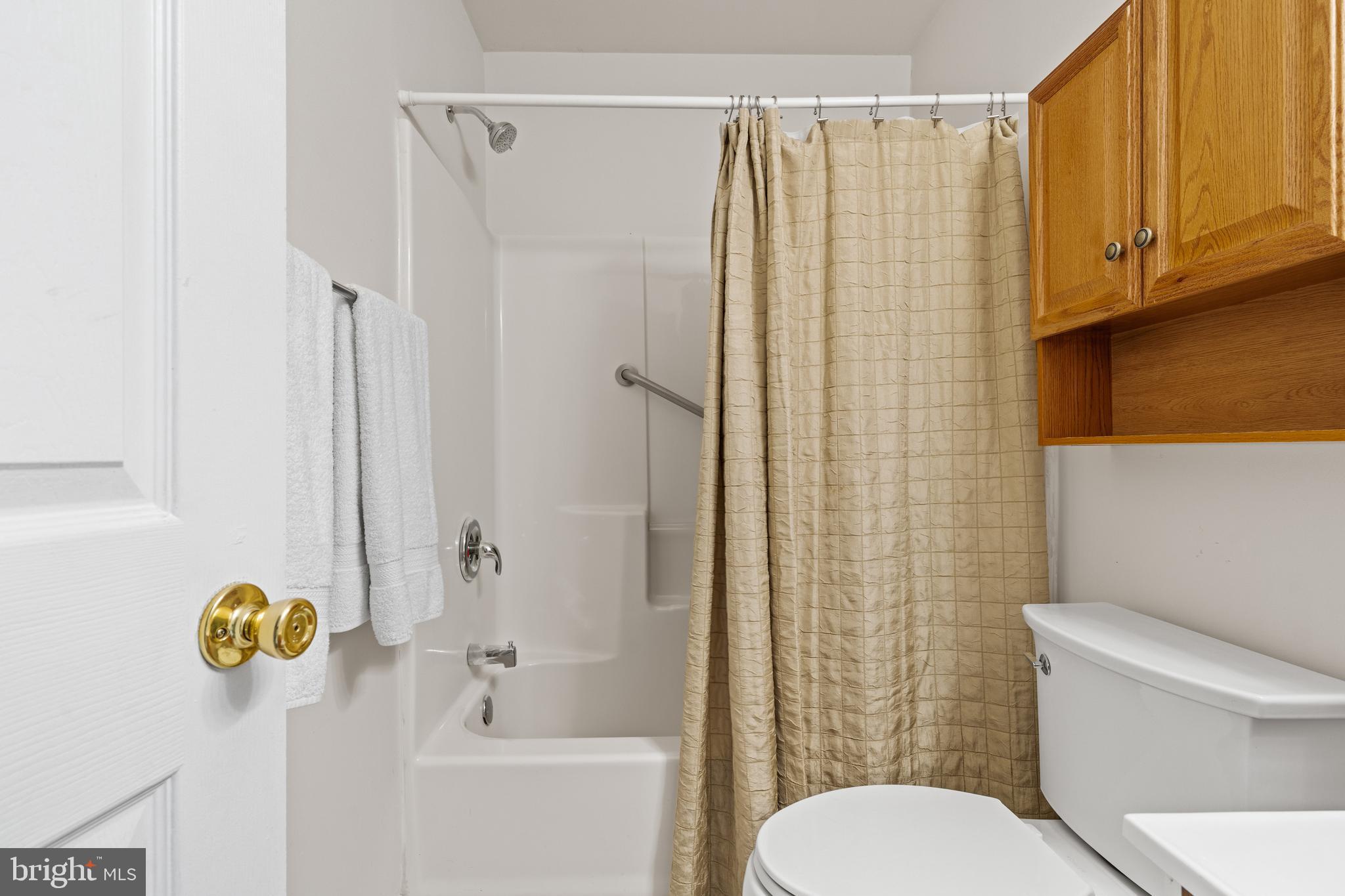 MONTGOMERY MEADOWS - Residential