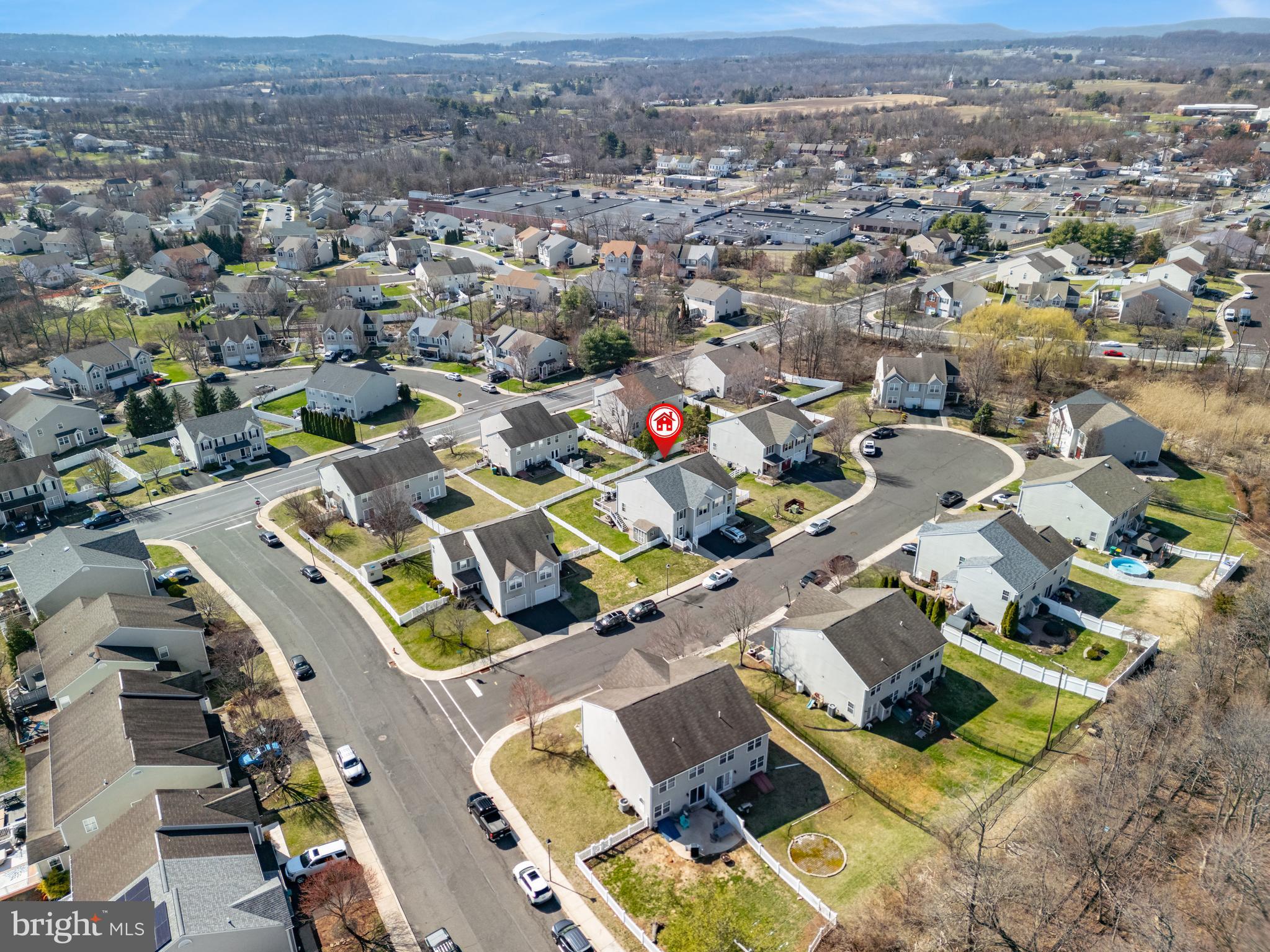 MONTGOMERY MEADOWS - Residential