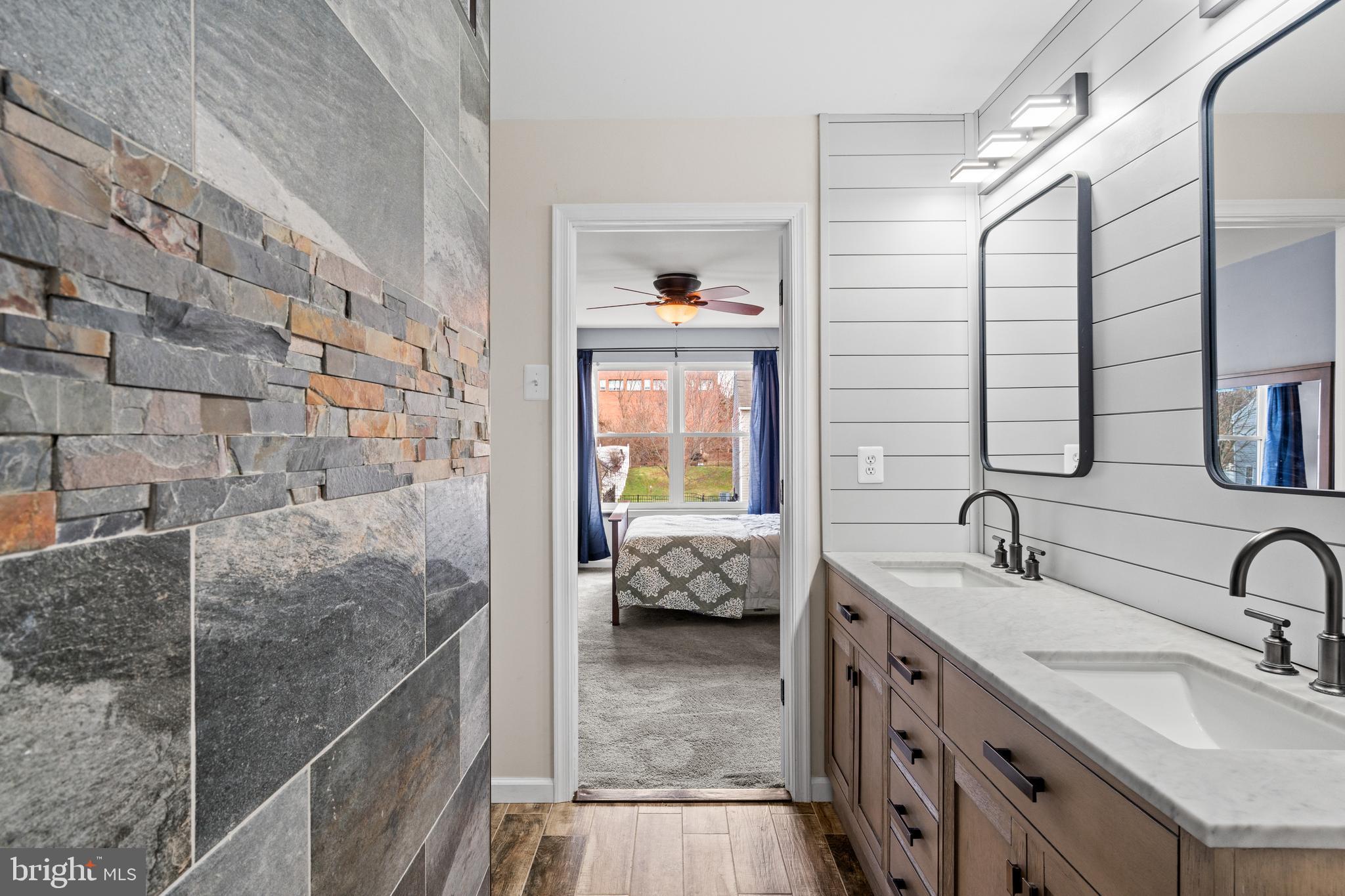 MONTGOMERY MEADOWS - Residential