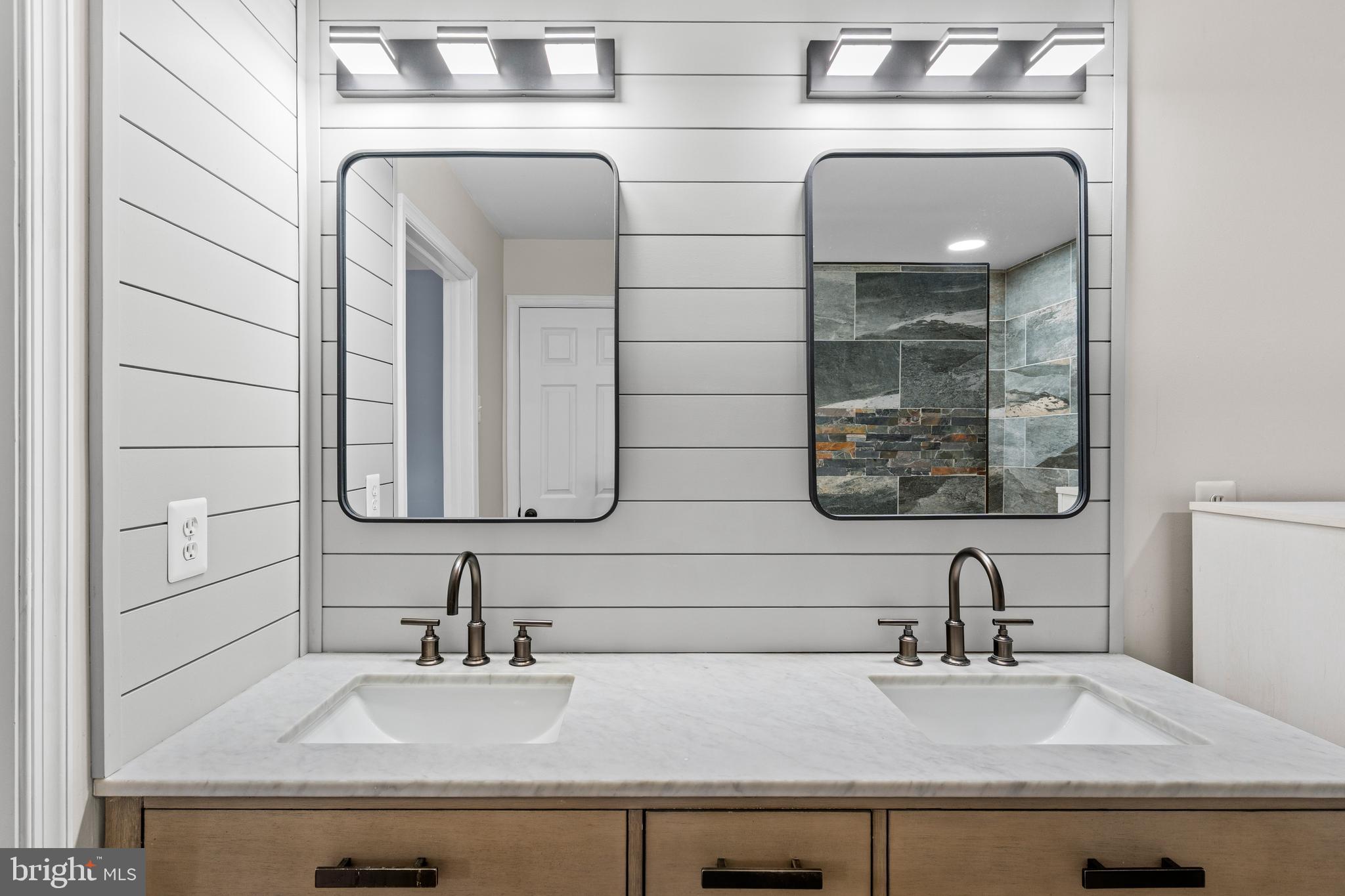 MONTGOMERY MEADOWS - Residential