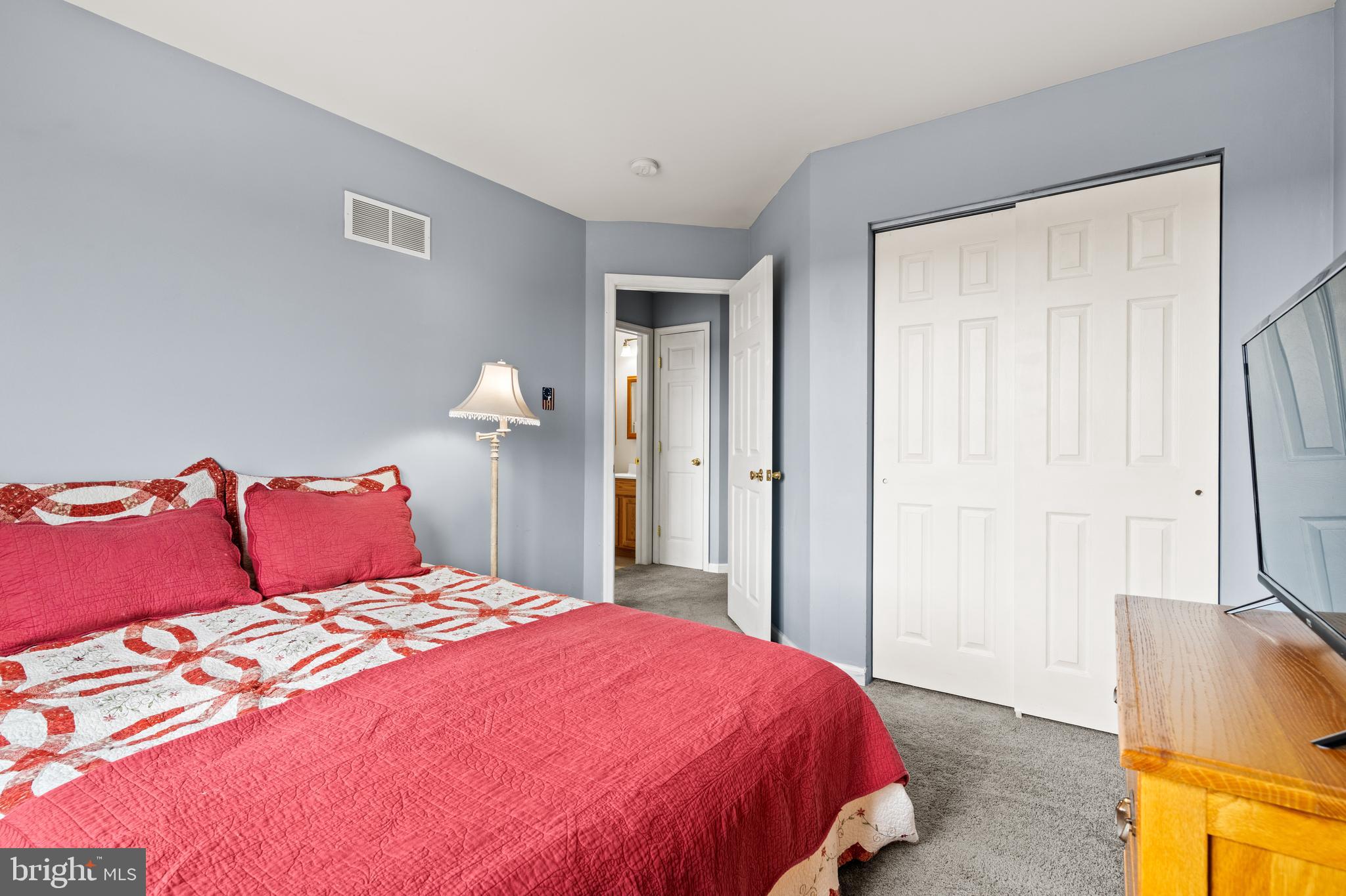 MONTGOMERY MEADOWS - Residential