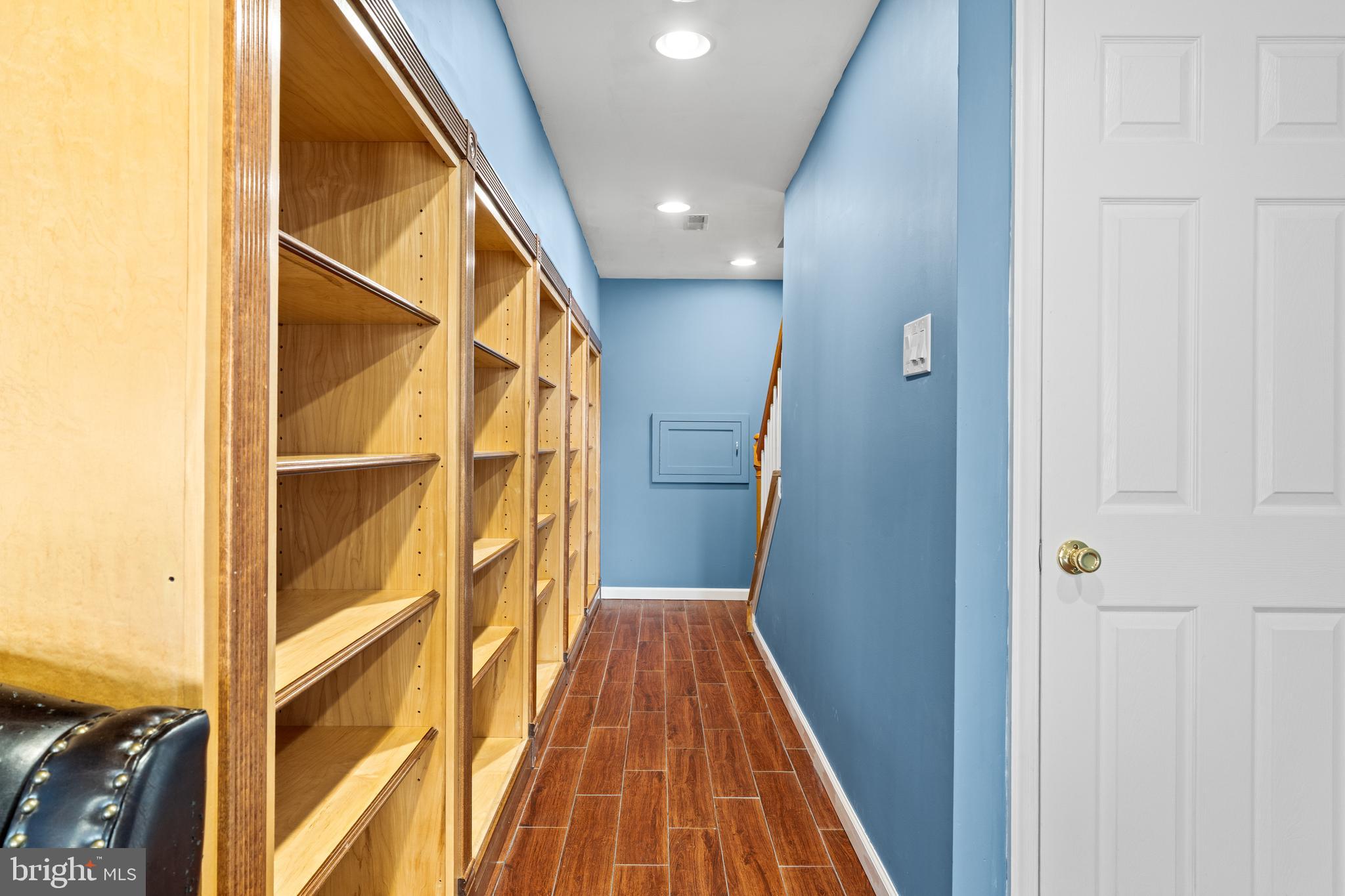 MONTGOMERY MEADOWS - Residential