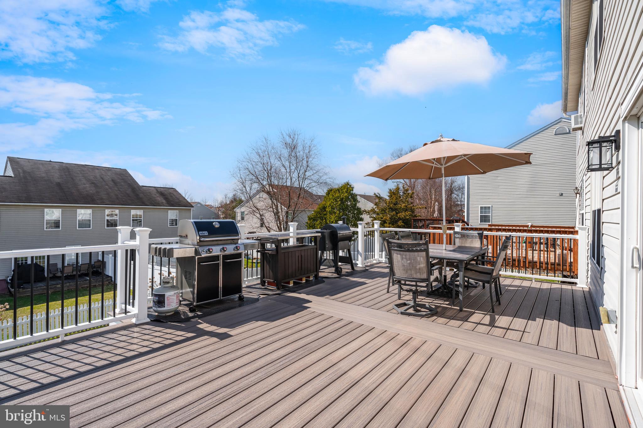 MONTGOMERY MEADOWS - Residential