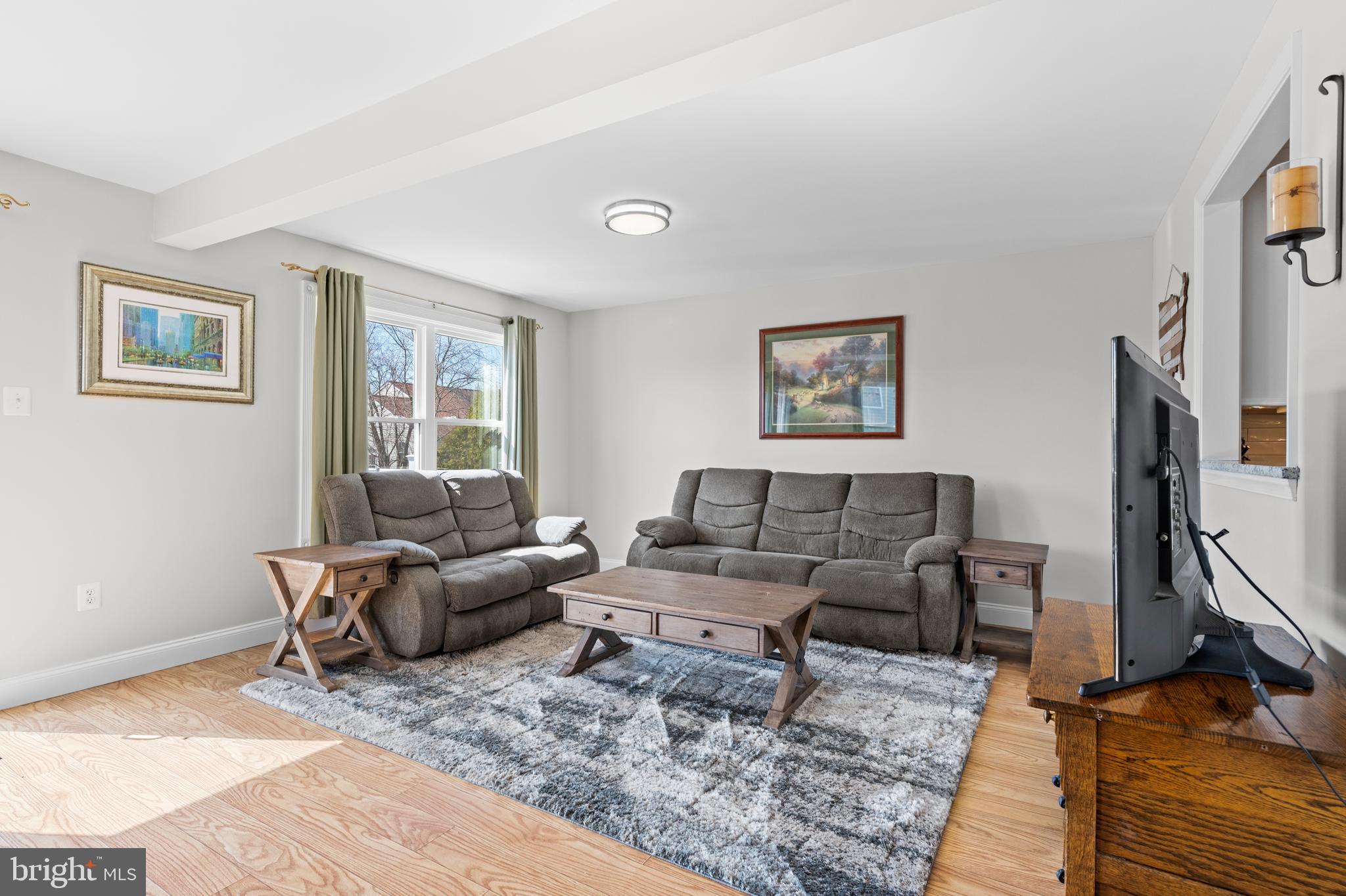 MONTGOMERY MEADOWS - Residential