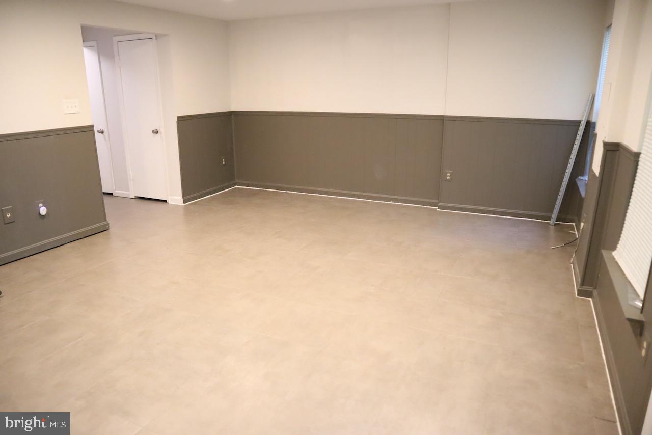 TIVOLI - Residential Lease