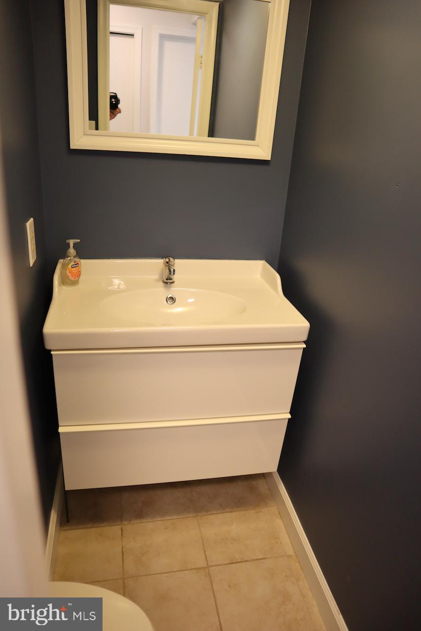 TIVOLI - Residential Lease