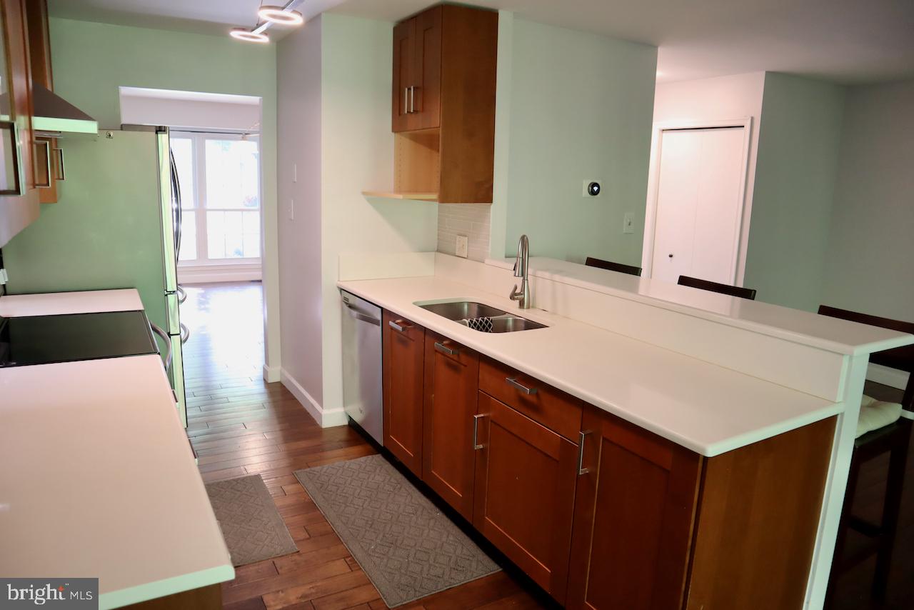 TIVOLI - Residential Lease