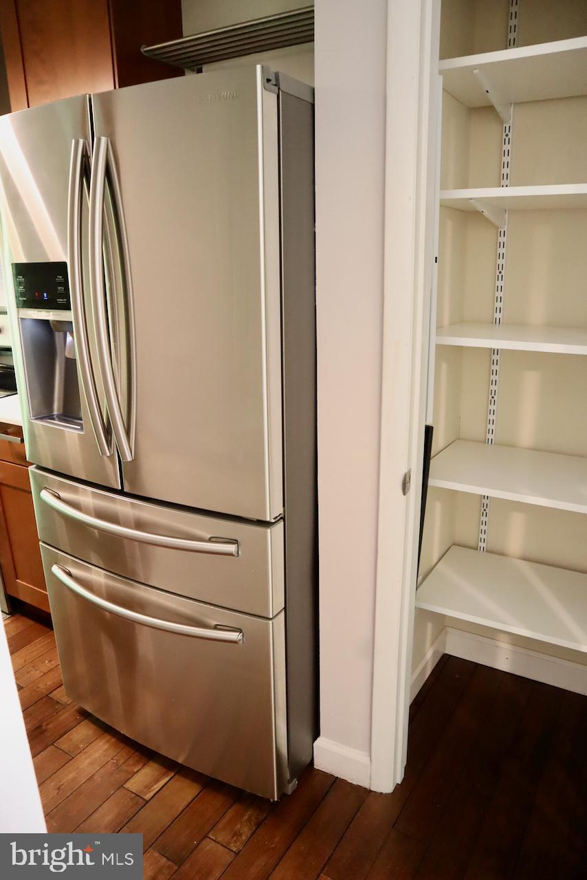 TIVOLI - Residential Lease