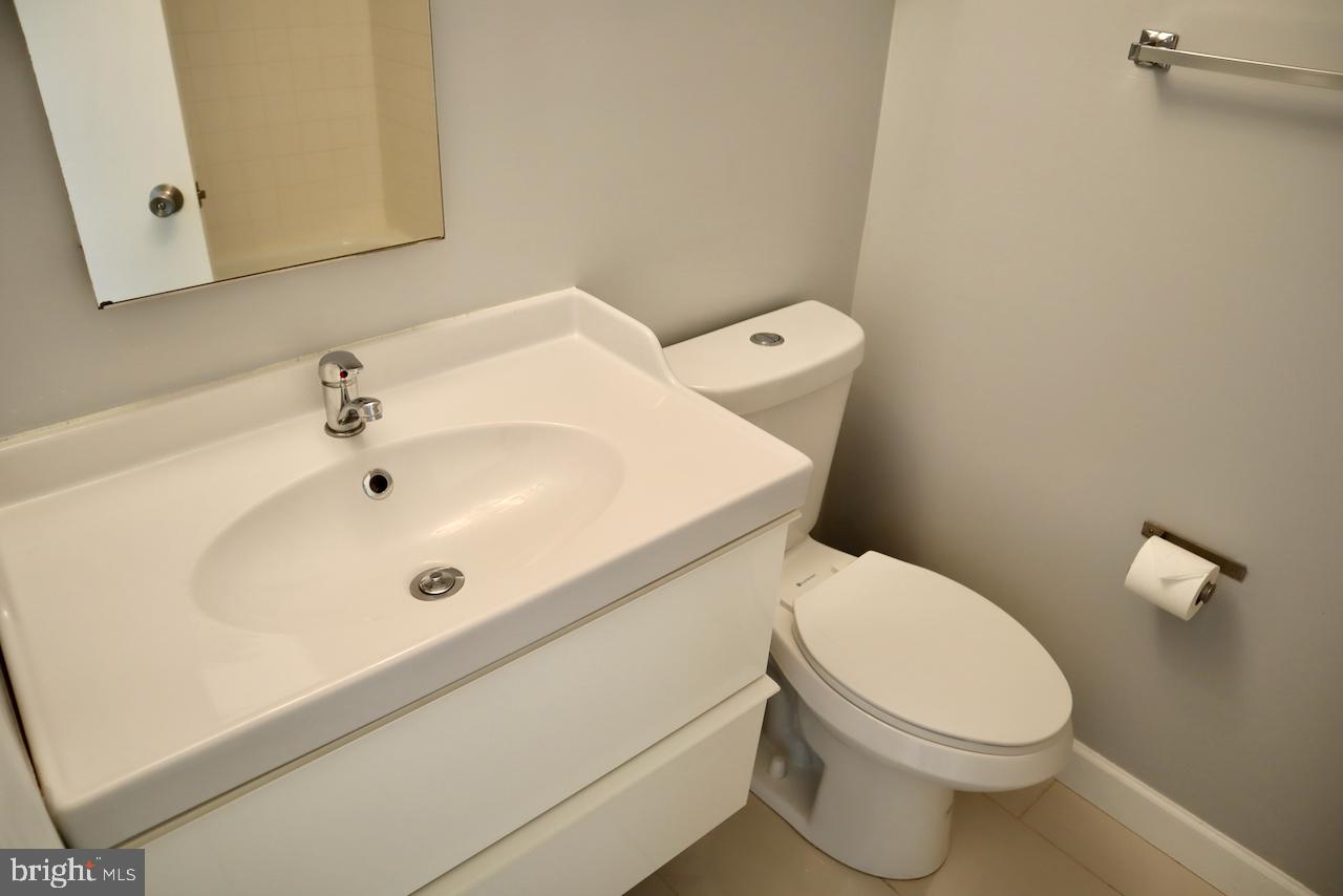 TIVOLI - Residential Lease