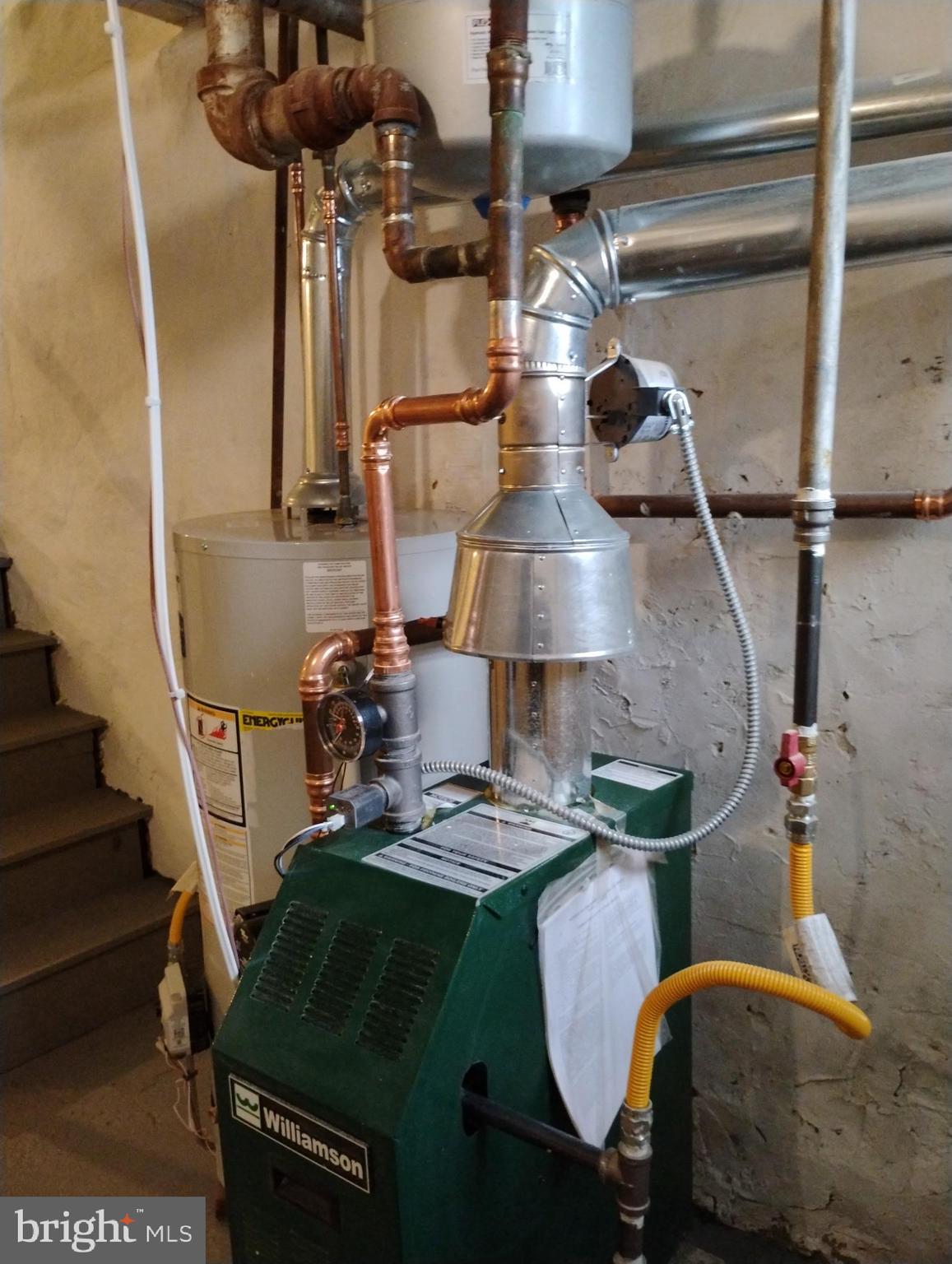 WEST OAK LANE - Residential