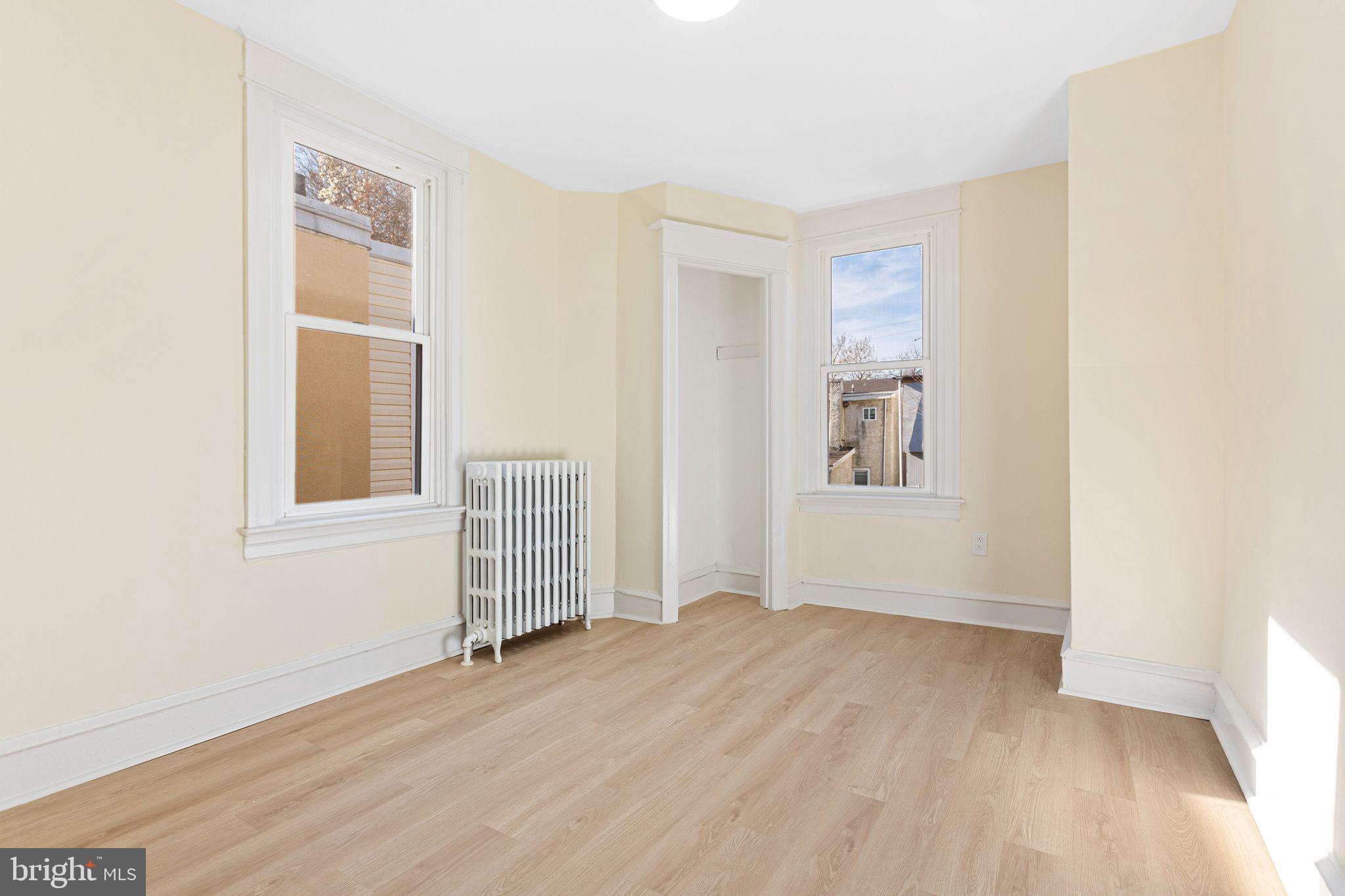 WEST OAK LANE - Residential