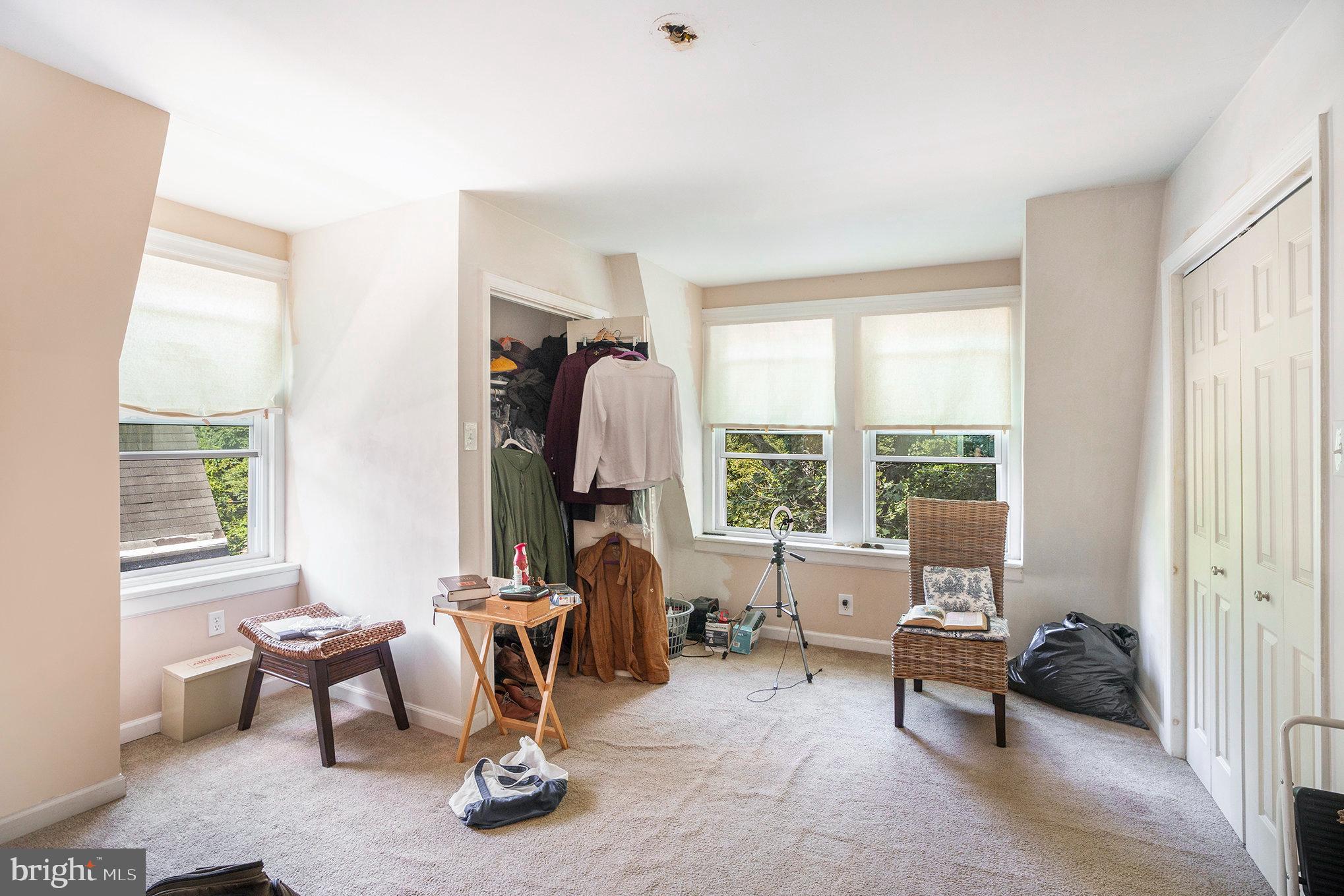 GERMANTOWN (EAST) - Residential