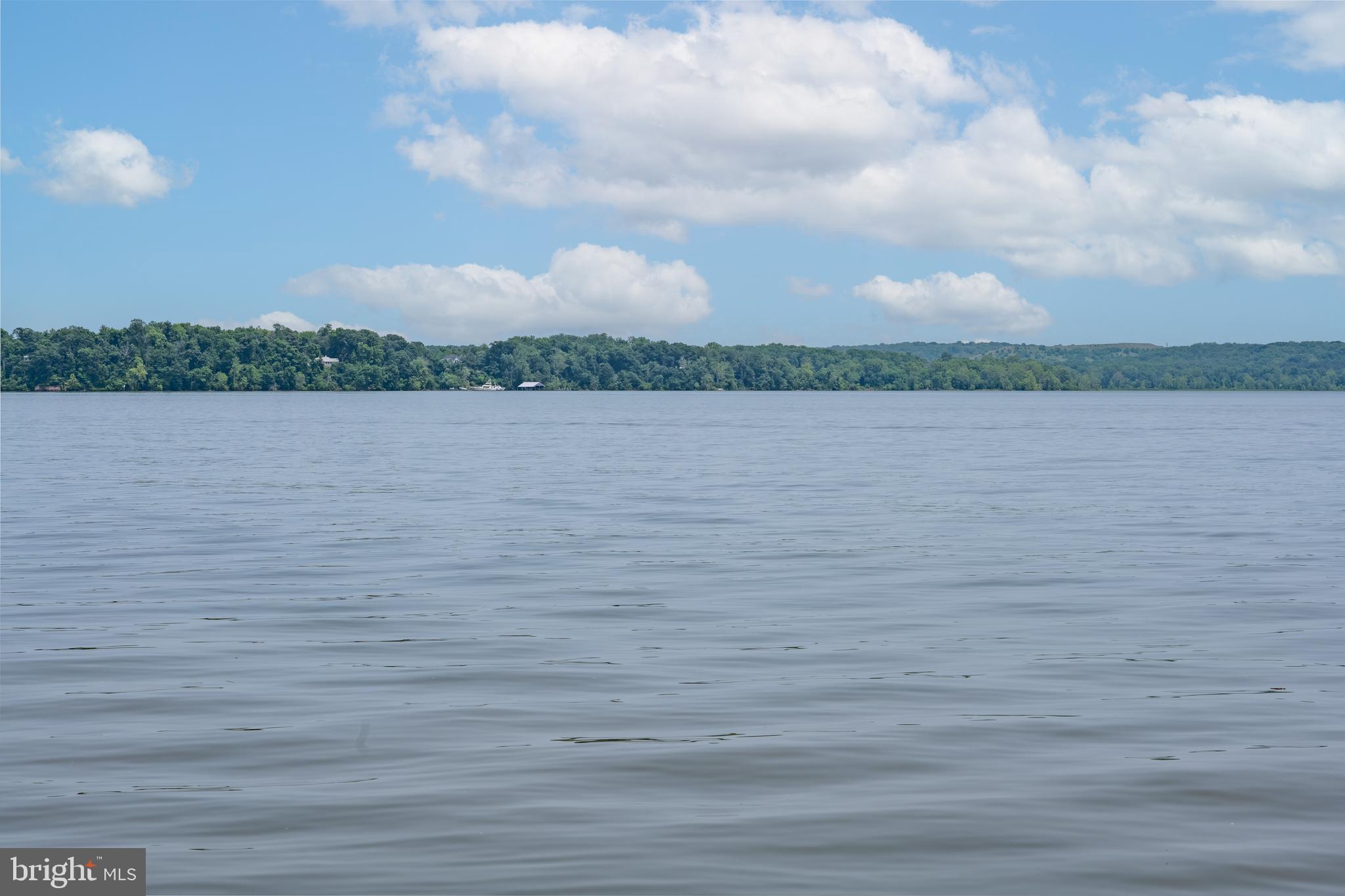 WELLINGTON VILLA - Residential