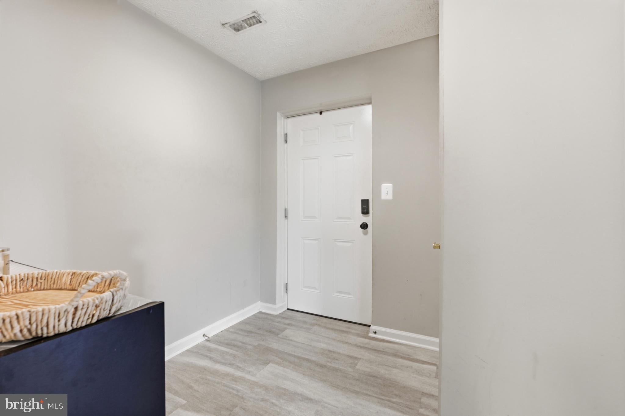 6505 SPRINGWATER COURT 7401