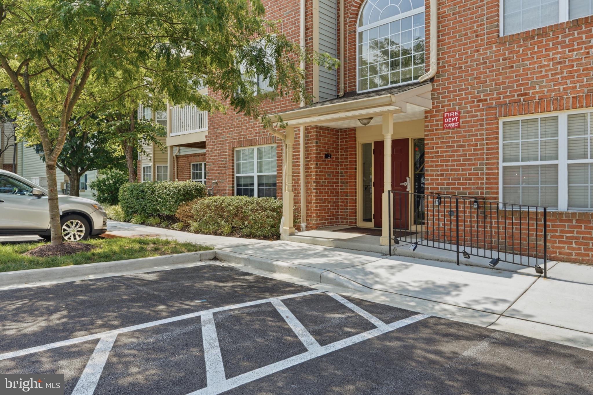 6505 SPRINGWATER COURT 7401