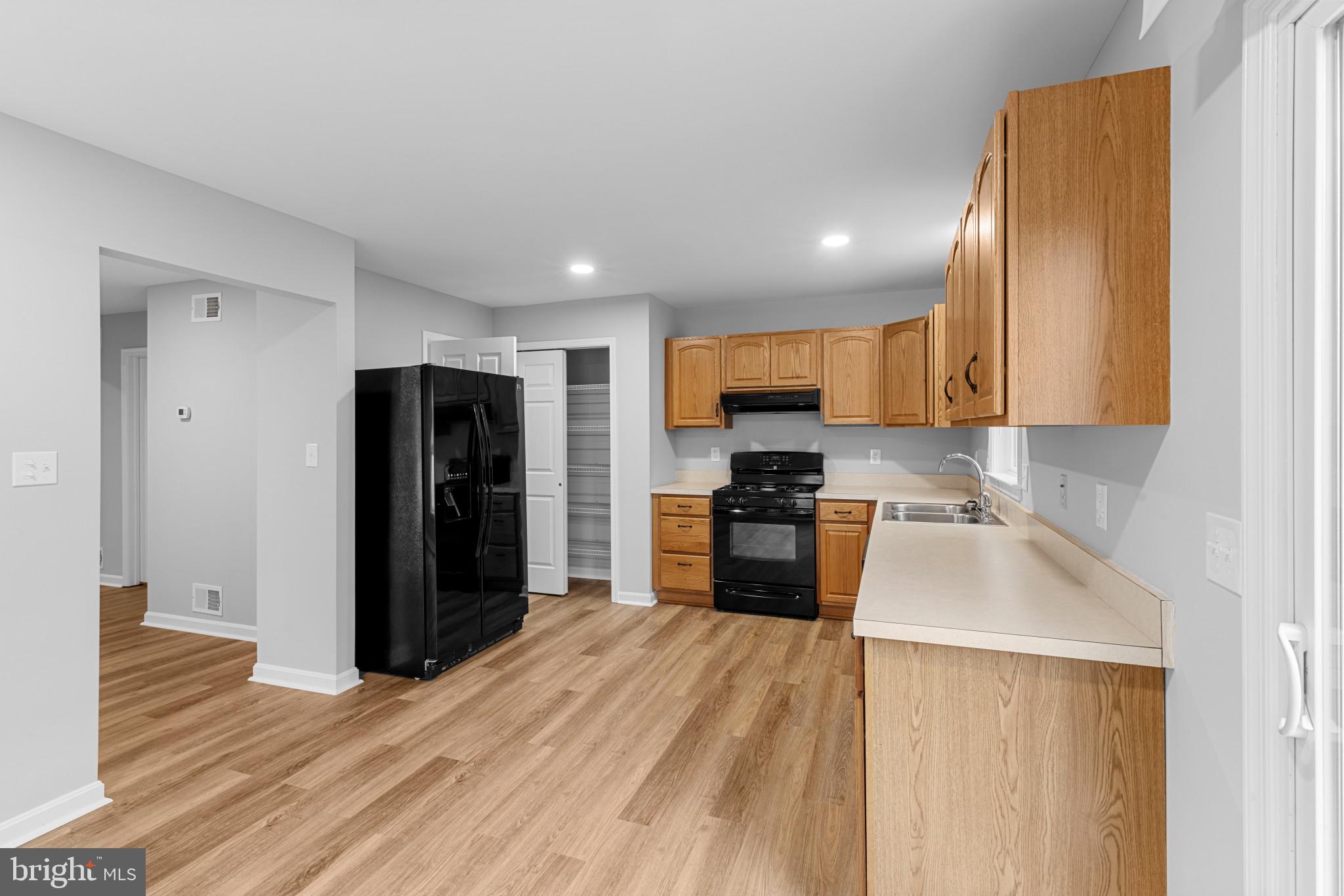 THE CEDARS - Residential