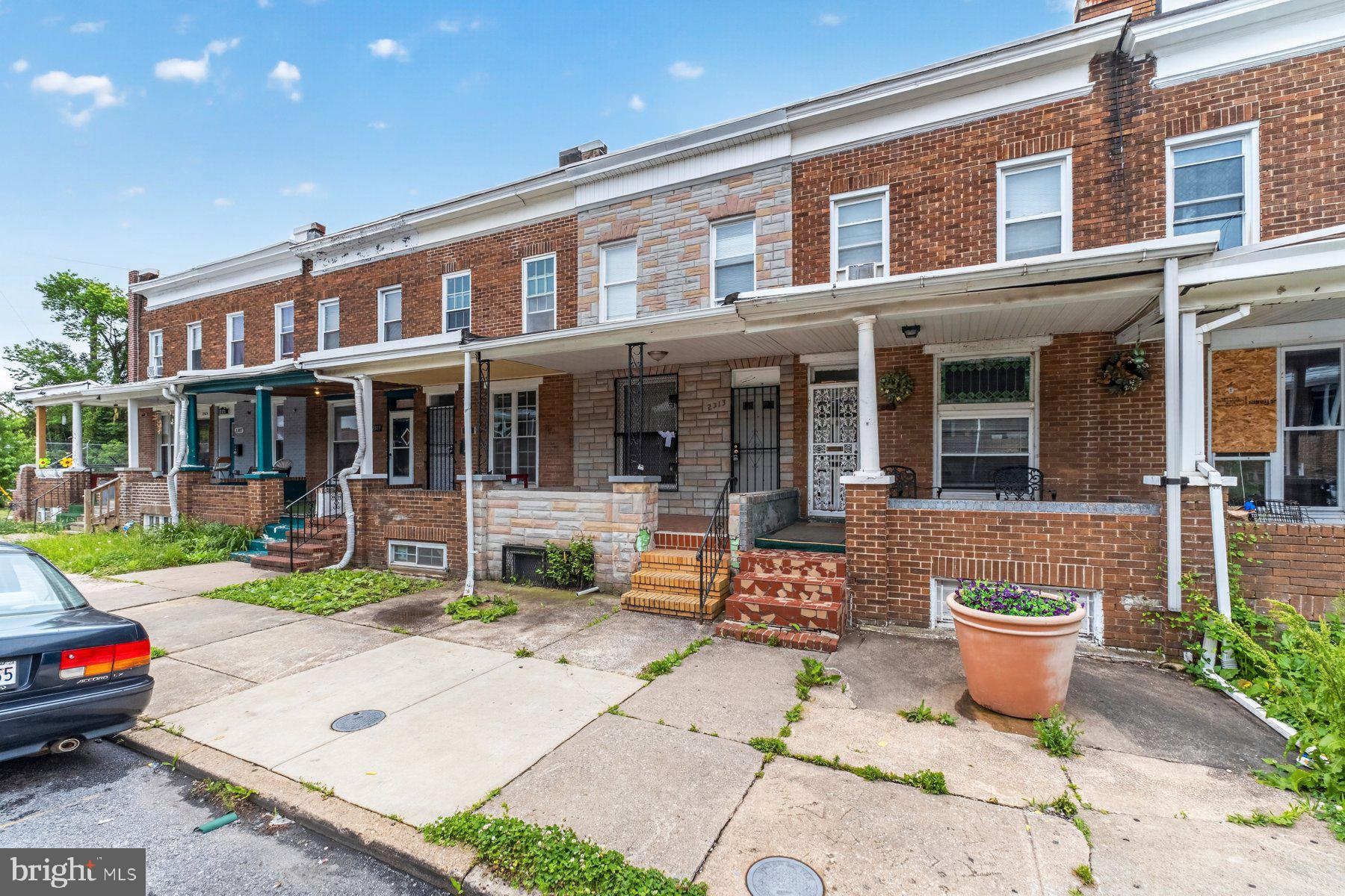 MIDTOWN EDMONDSON - Residential