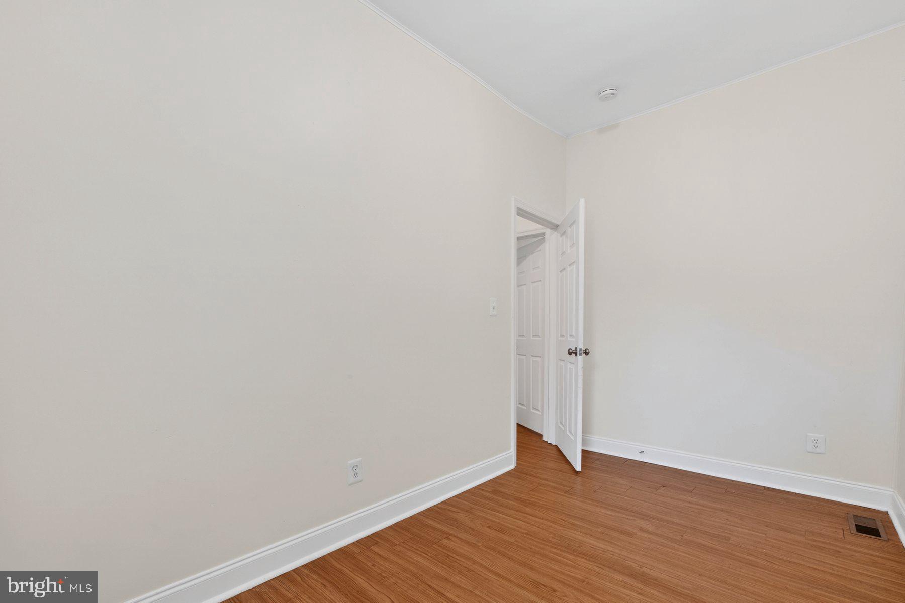 MIDTOWN EDMONDSON - Residential