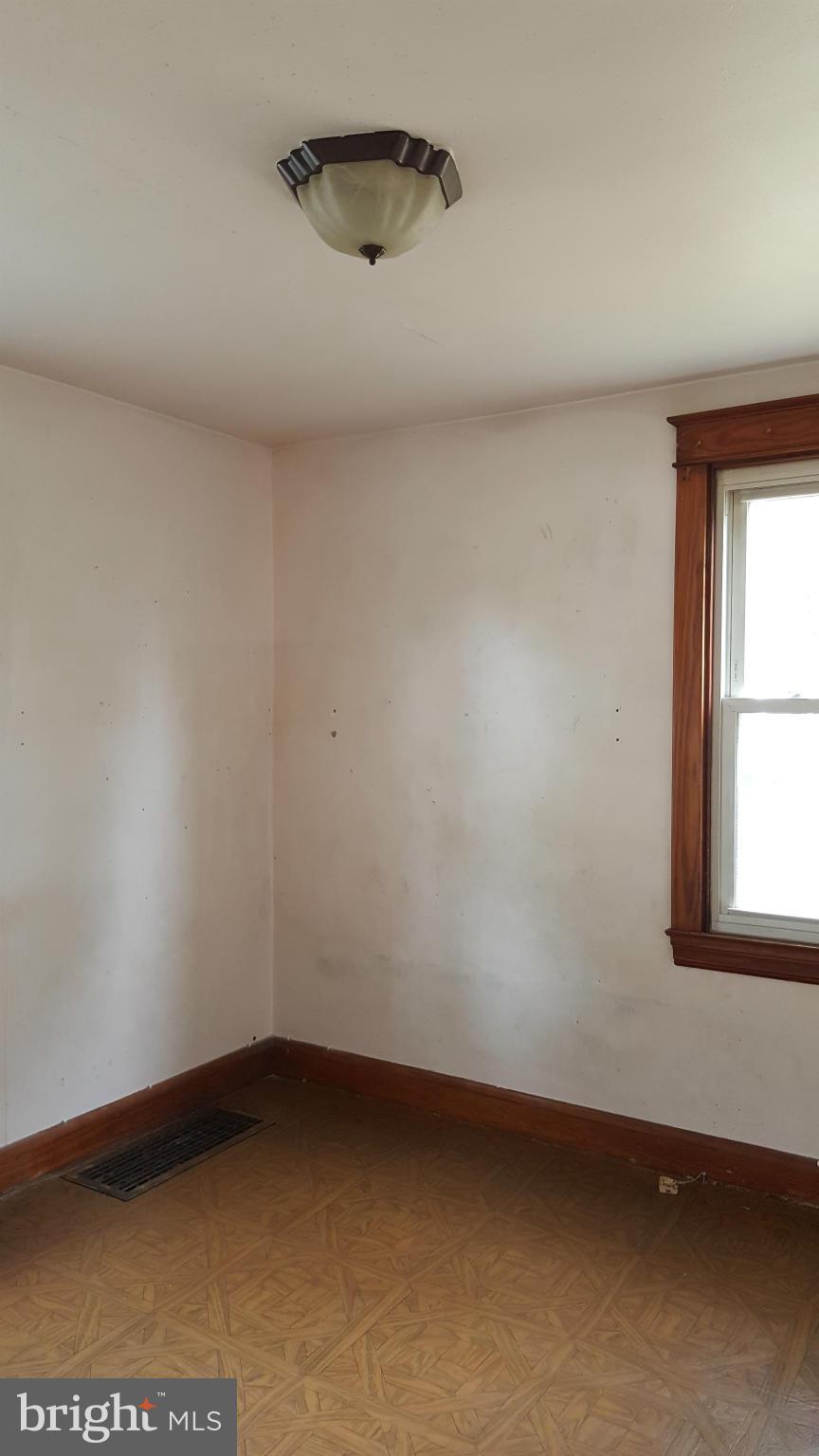 GLEN BURNIE - Residential