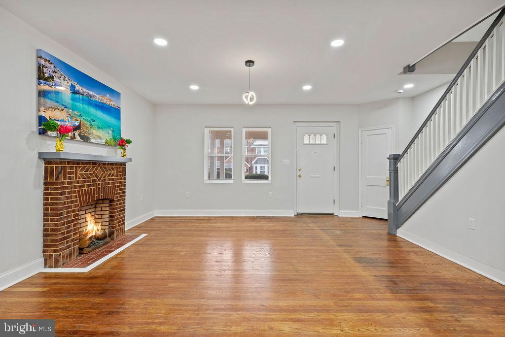EDMONDSON VIILLAGE - Residential