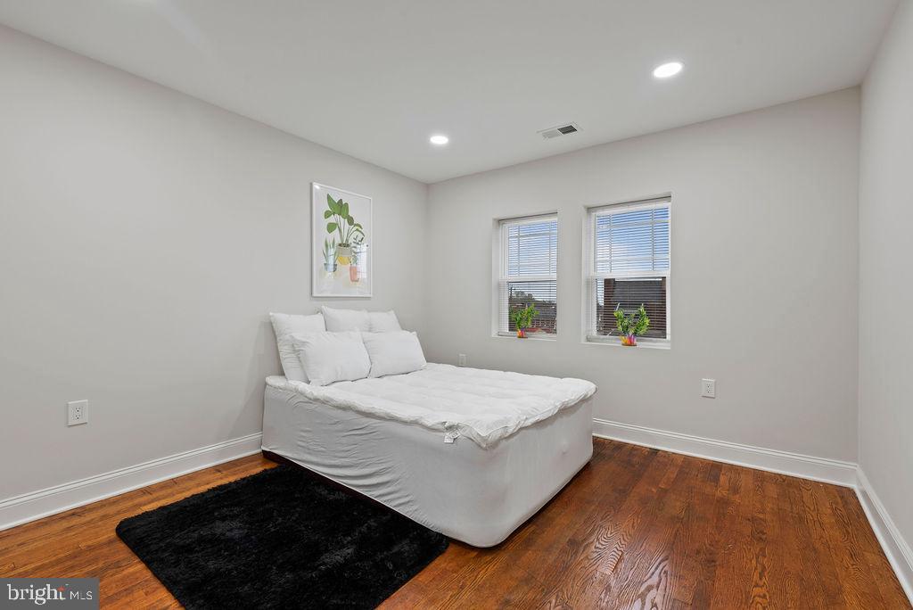 EDMONDSON VIILLAGE - Residential