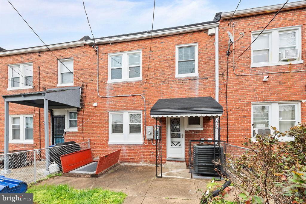 EDMONDSON VIILLAGE - Residential