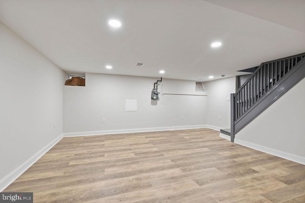 EDMONDSON VIILLAGE - Residential